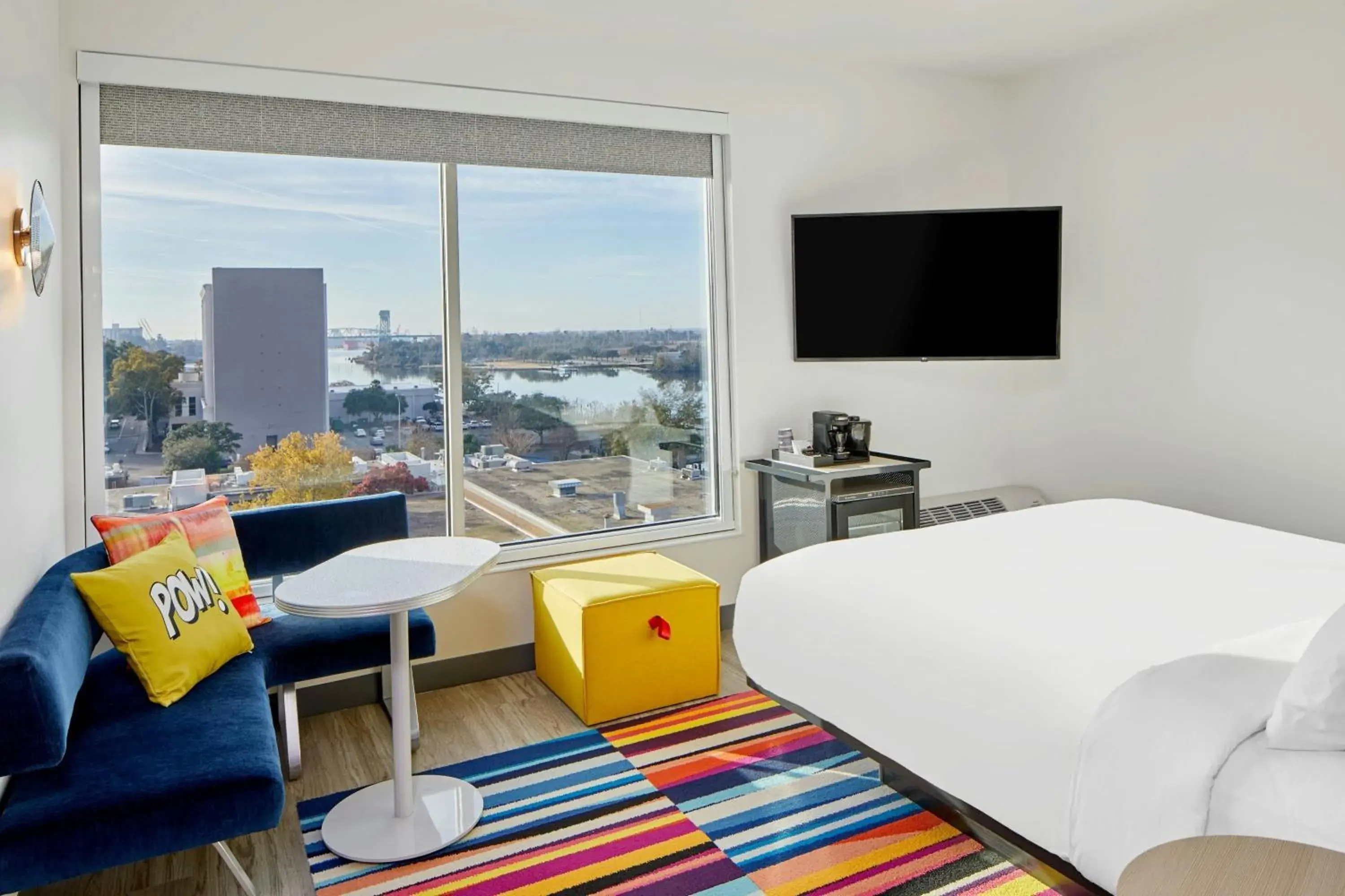 King Room with River View in Aloft Wilmington at Coastline Center King Room with River View in Aloft Wilmington at Coastline Center