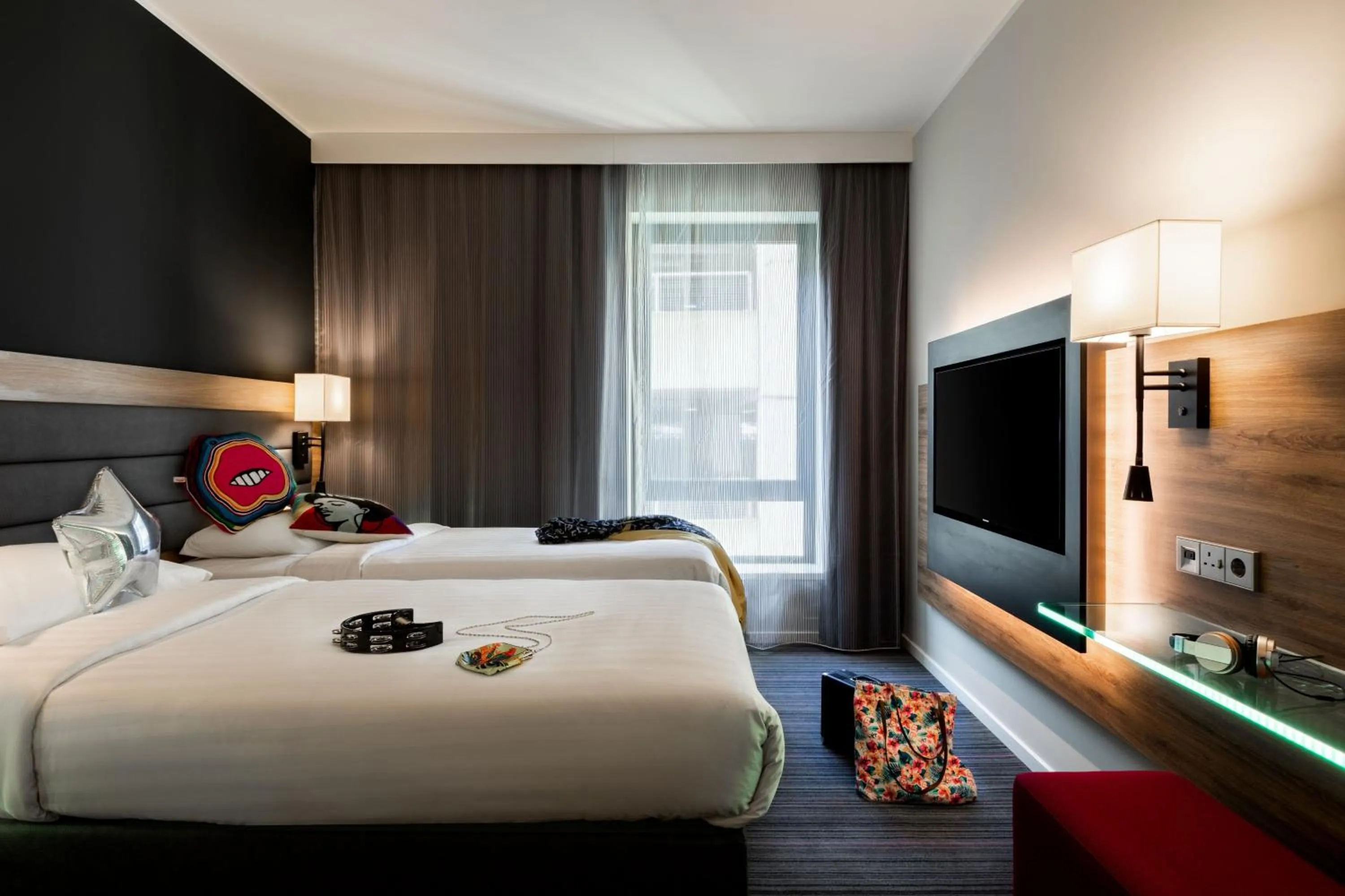 Bedroom, Bed in Moxy Glasgow SEC