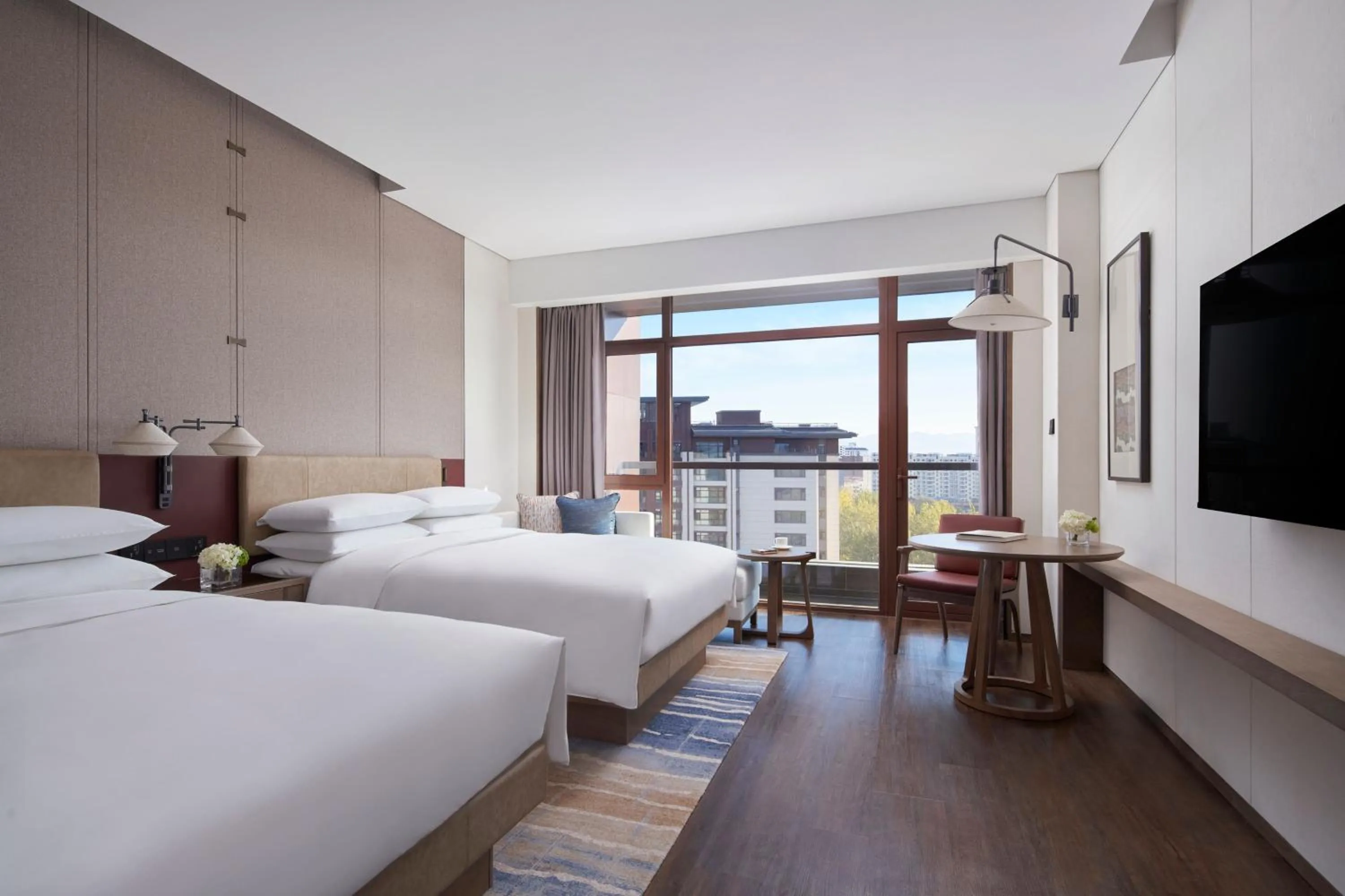 Photo of the whole room, Bed in Beijing Marriott Hotel Yanqing