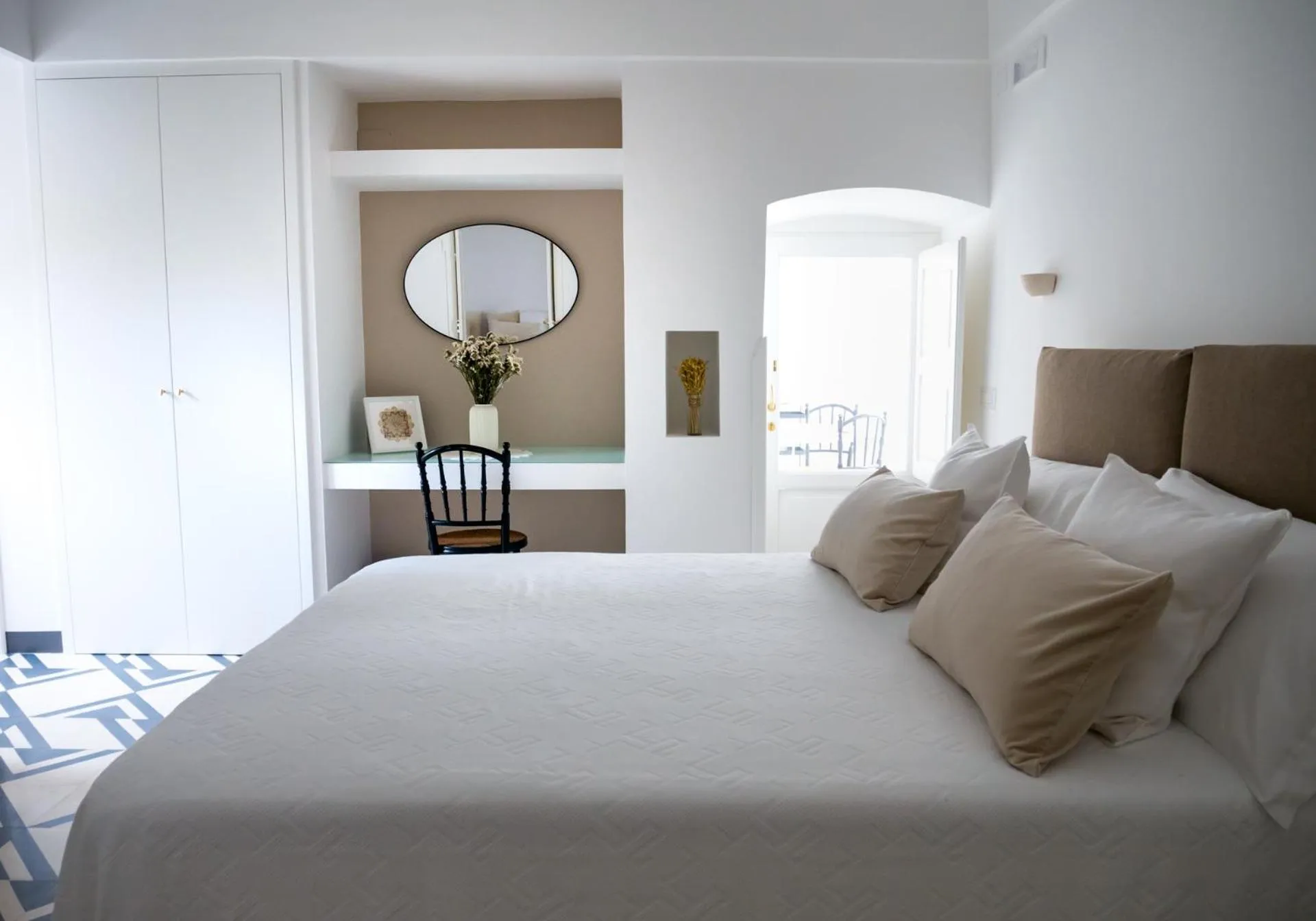 Bed in Villa Aurelia Suites and Apartments