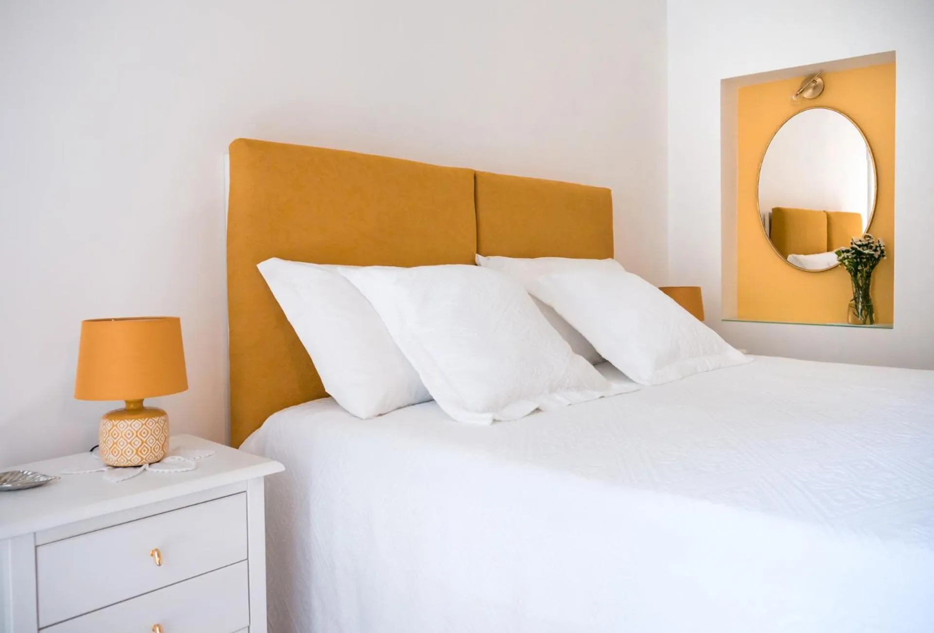 Bed in Villa Aurelia Suites and Apartments