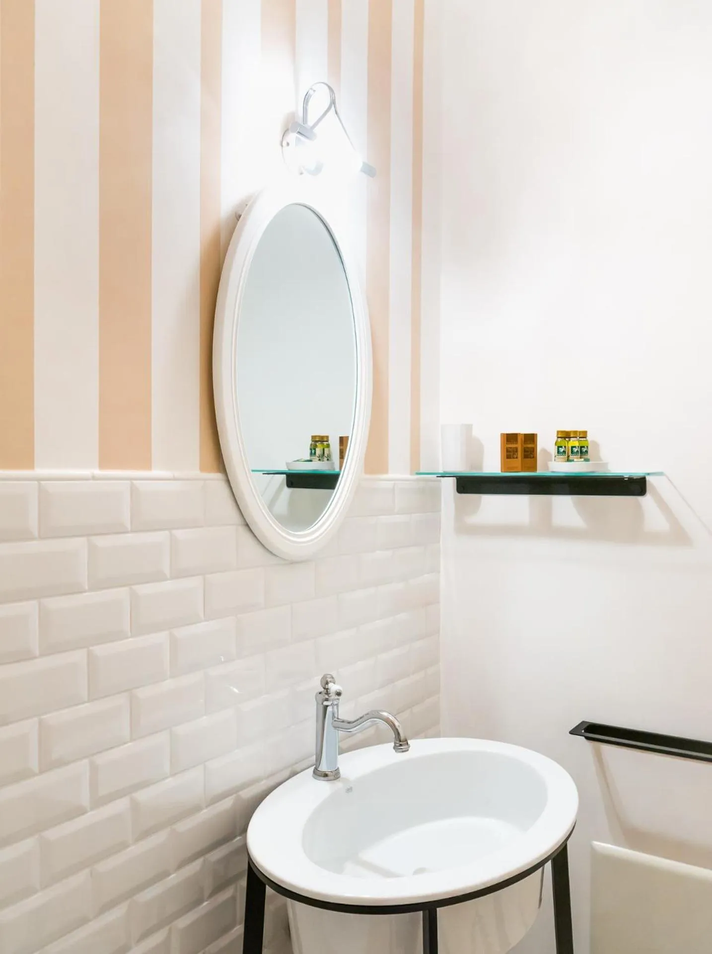 Bathroom in Villa Aurelia Suites and Apartments