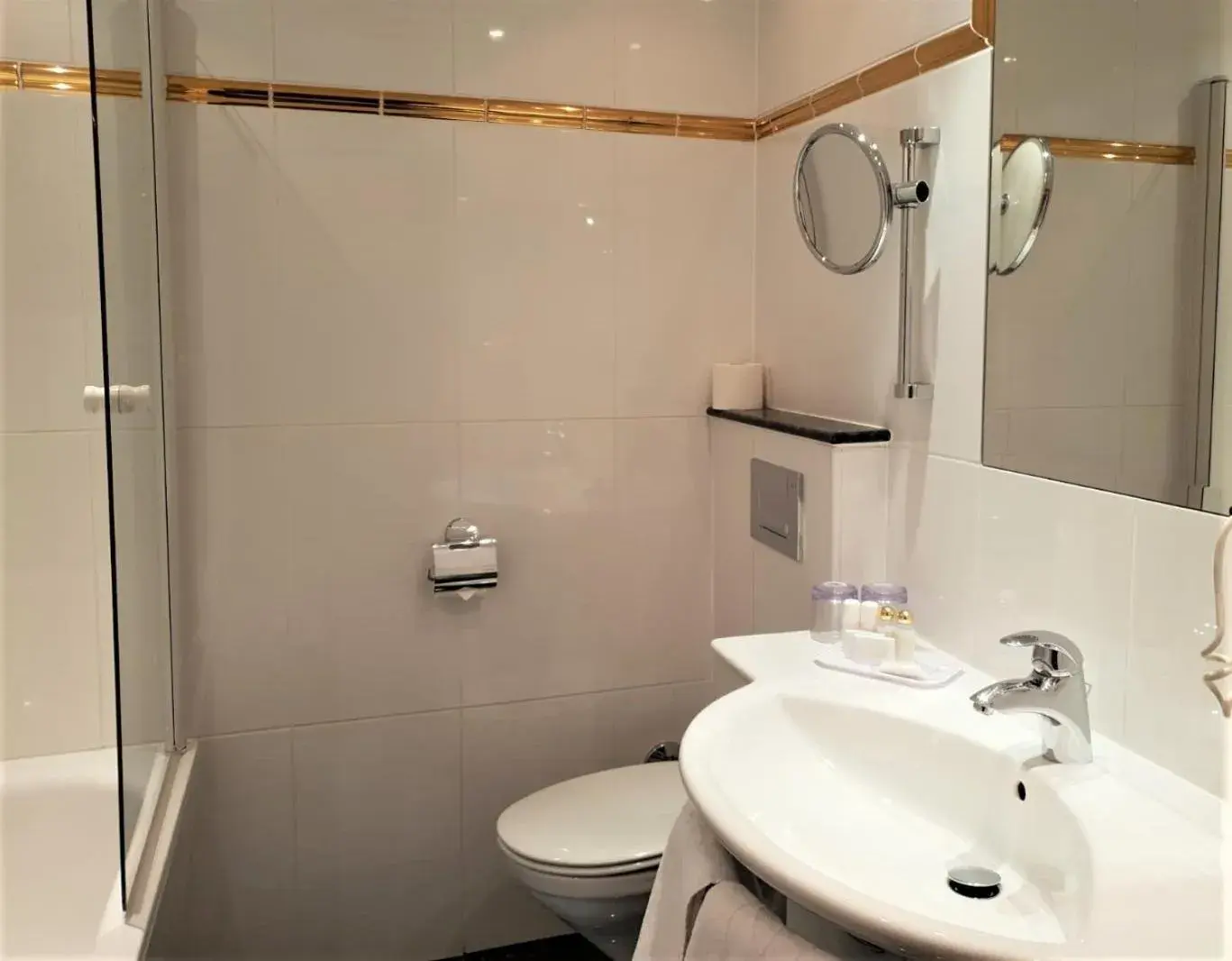 Double Room with Balcony in Hotel Purner Double Room with Balcony in Hotel Purner