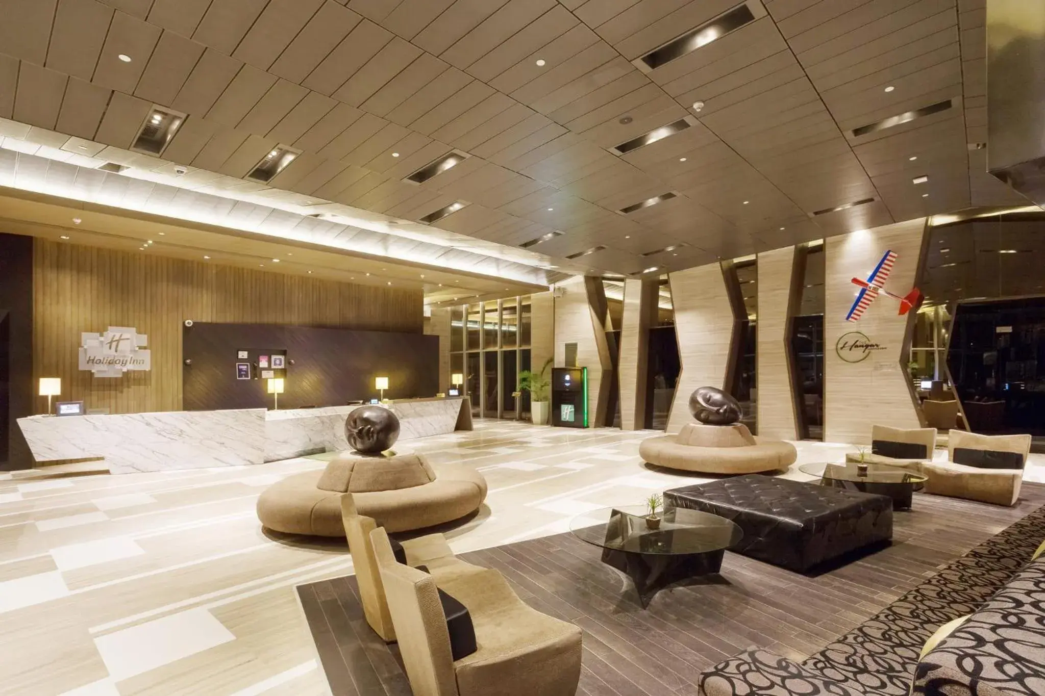 Property building in Holiday Inn New Delhi Aerocity by IHG Property building in Holiday Inn New Delhi Aerocity by IHG