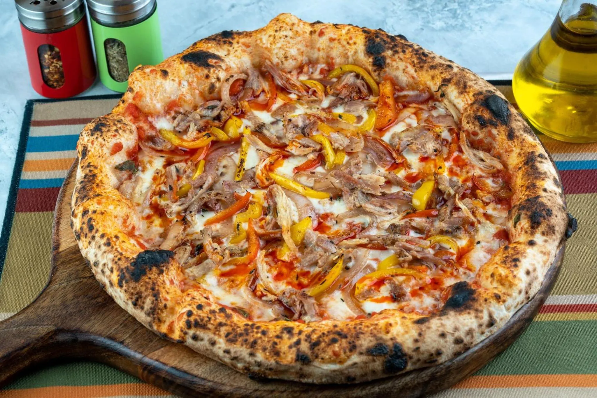 Restaurant/places to eat in Holiday Inn New Delhi Aerocity by IHG