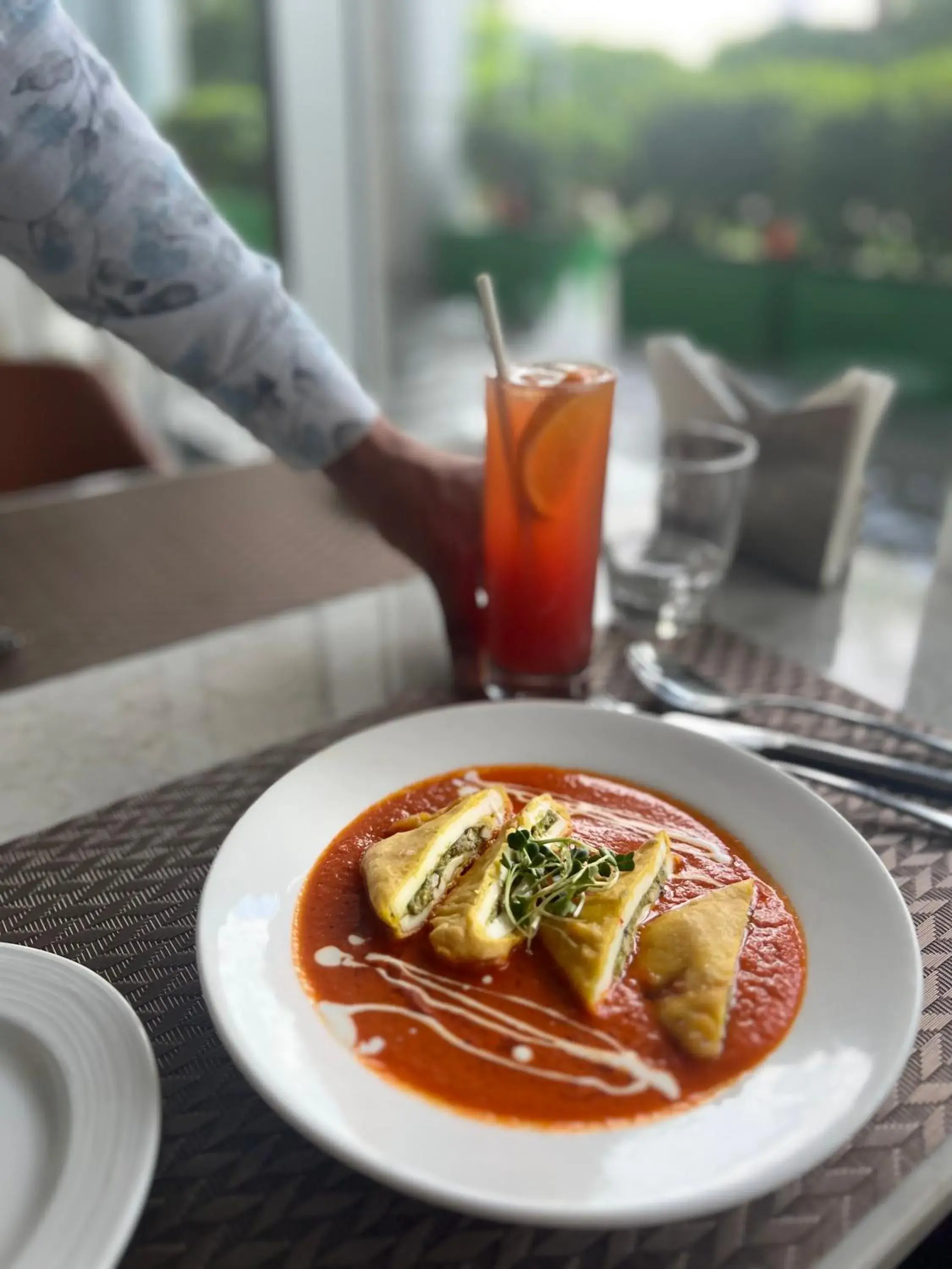 Restaurant/places to eat in Holiday Inn New Delhi Aerocity by IHG Restaurant/places to eat in Holiday Inn New Delhi Aerocity by IHG