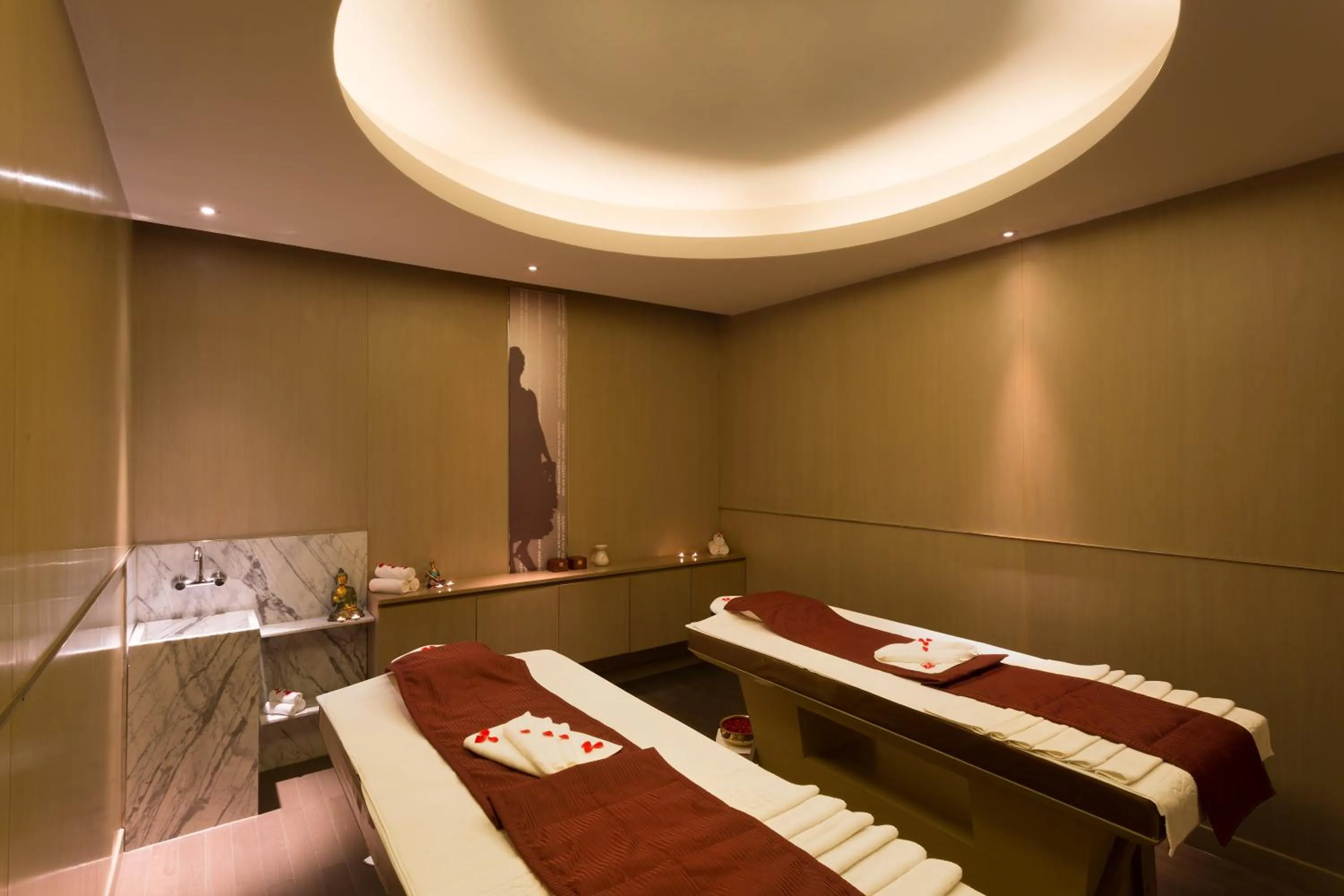 Spa and wellness centre/facilities in Holiday Inn New Delhi Aerocity by IHG