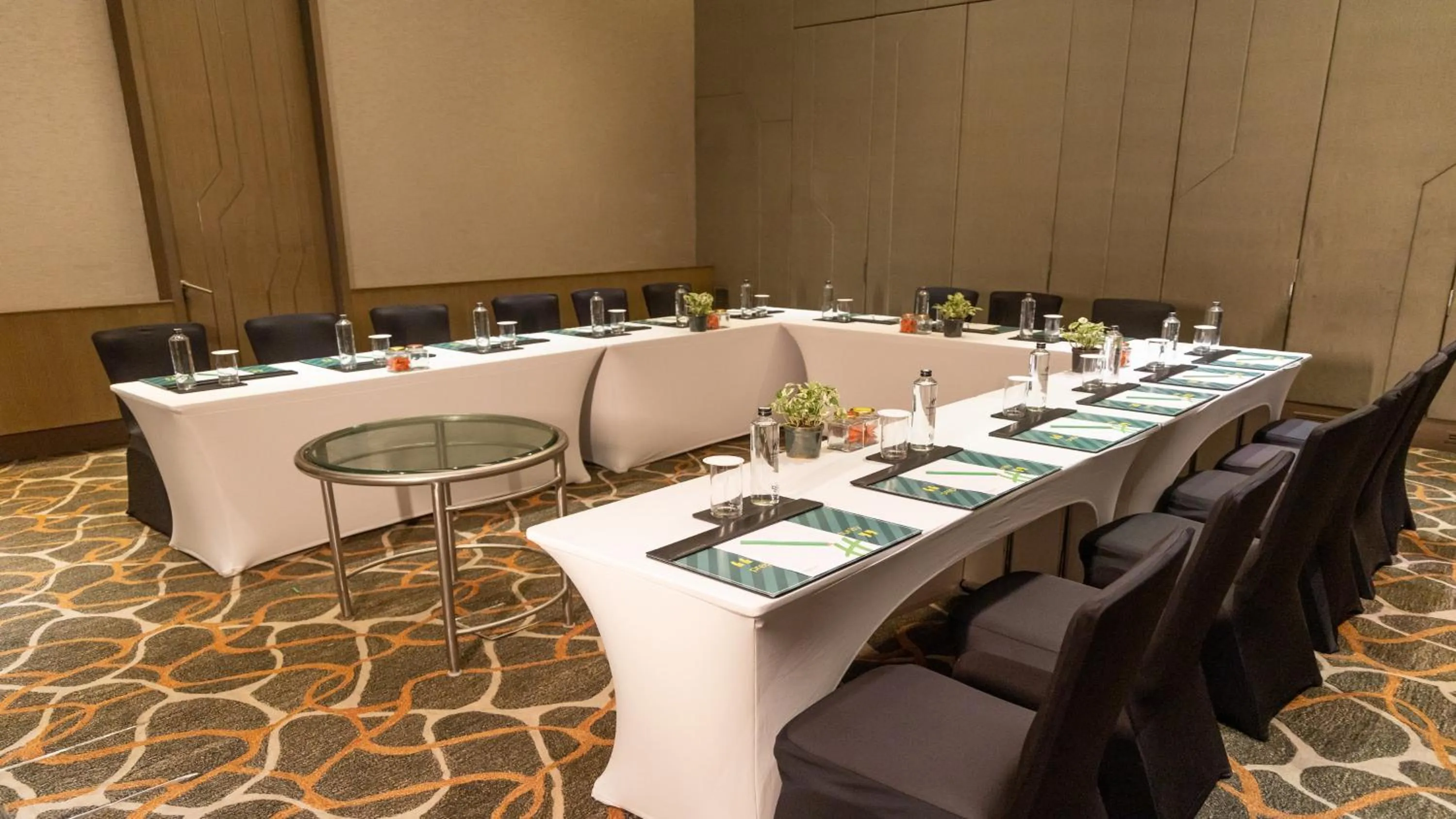 Meeting/conference room in Holiday Inn New Delhi Aerocity by IHG