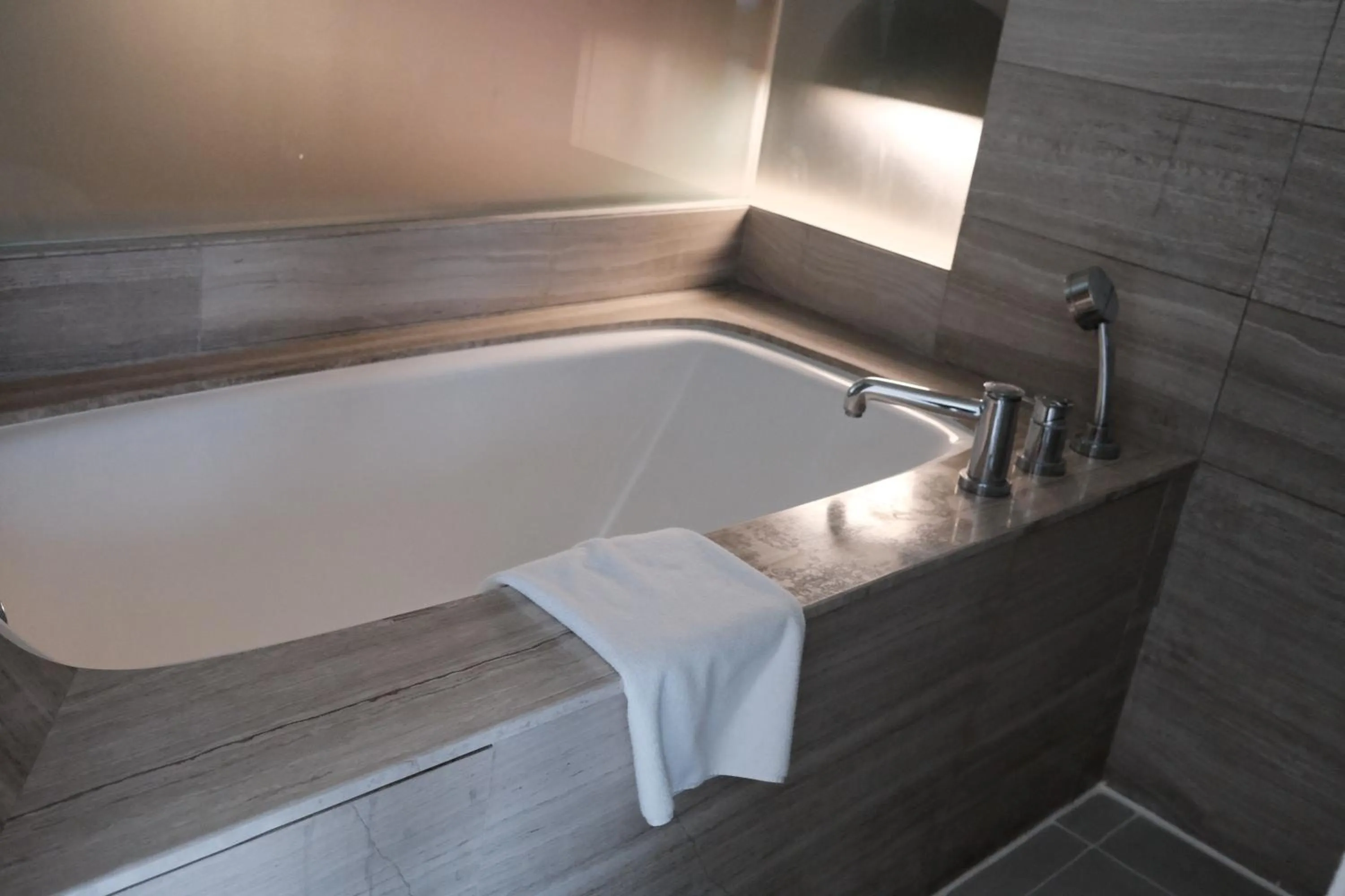 Bath in Holiday Inn New Delhi Aerocity by IHG