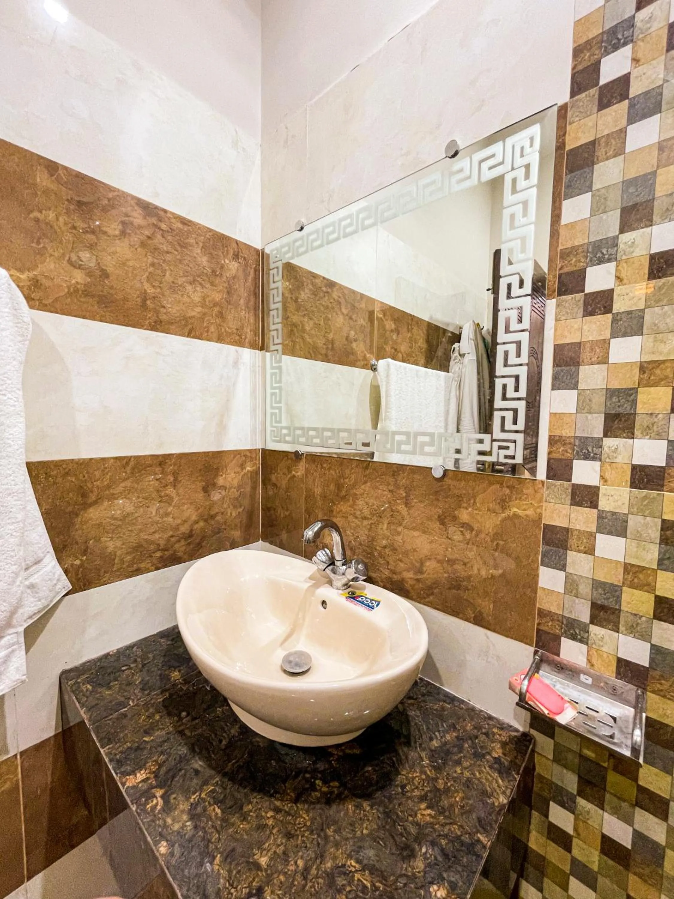 Bathroom in Horizon Hotel