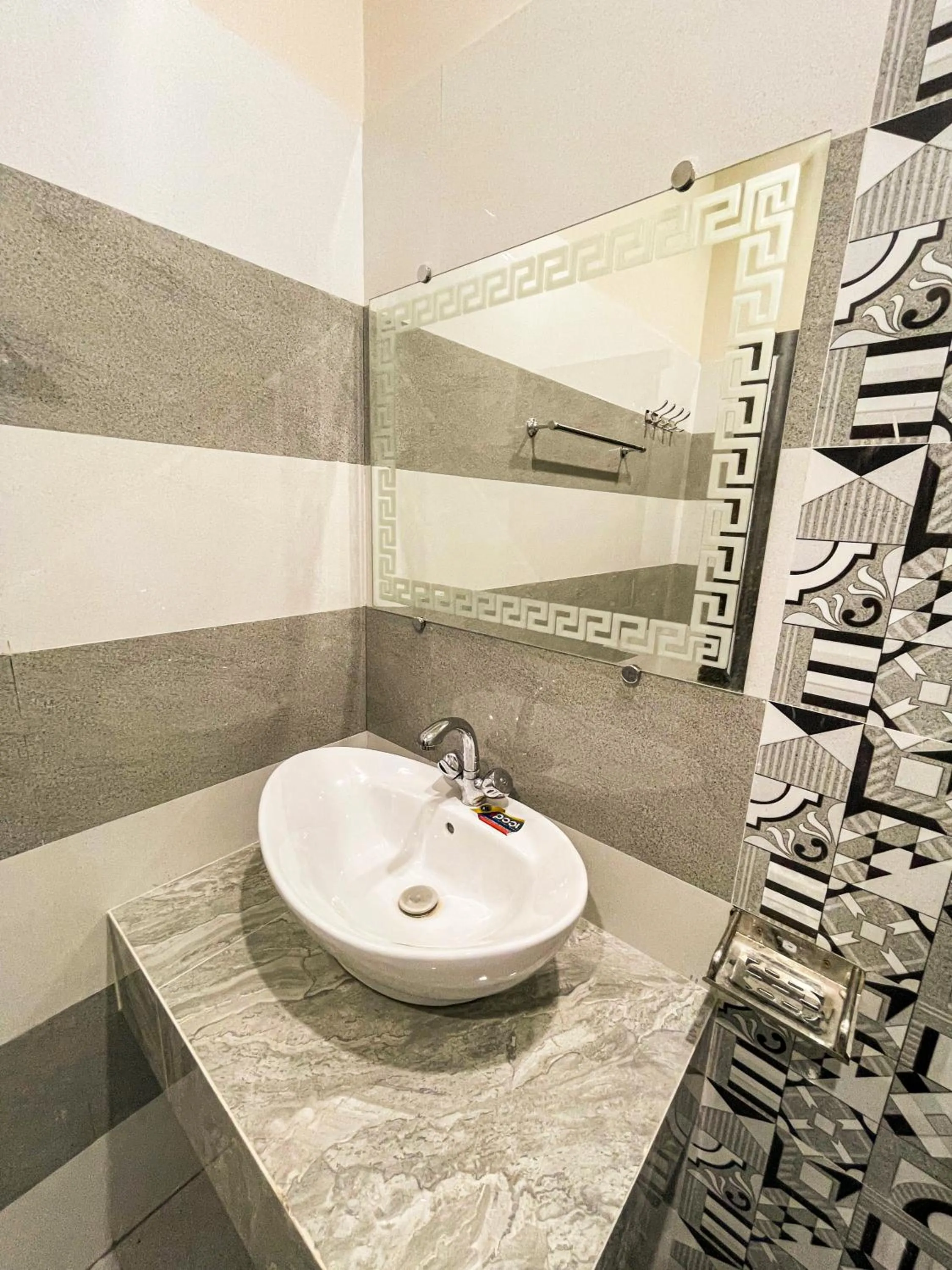 Bathroom in Horizon Hotel