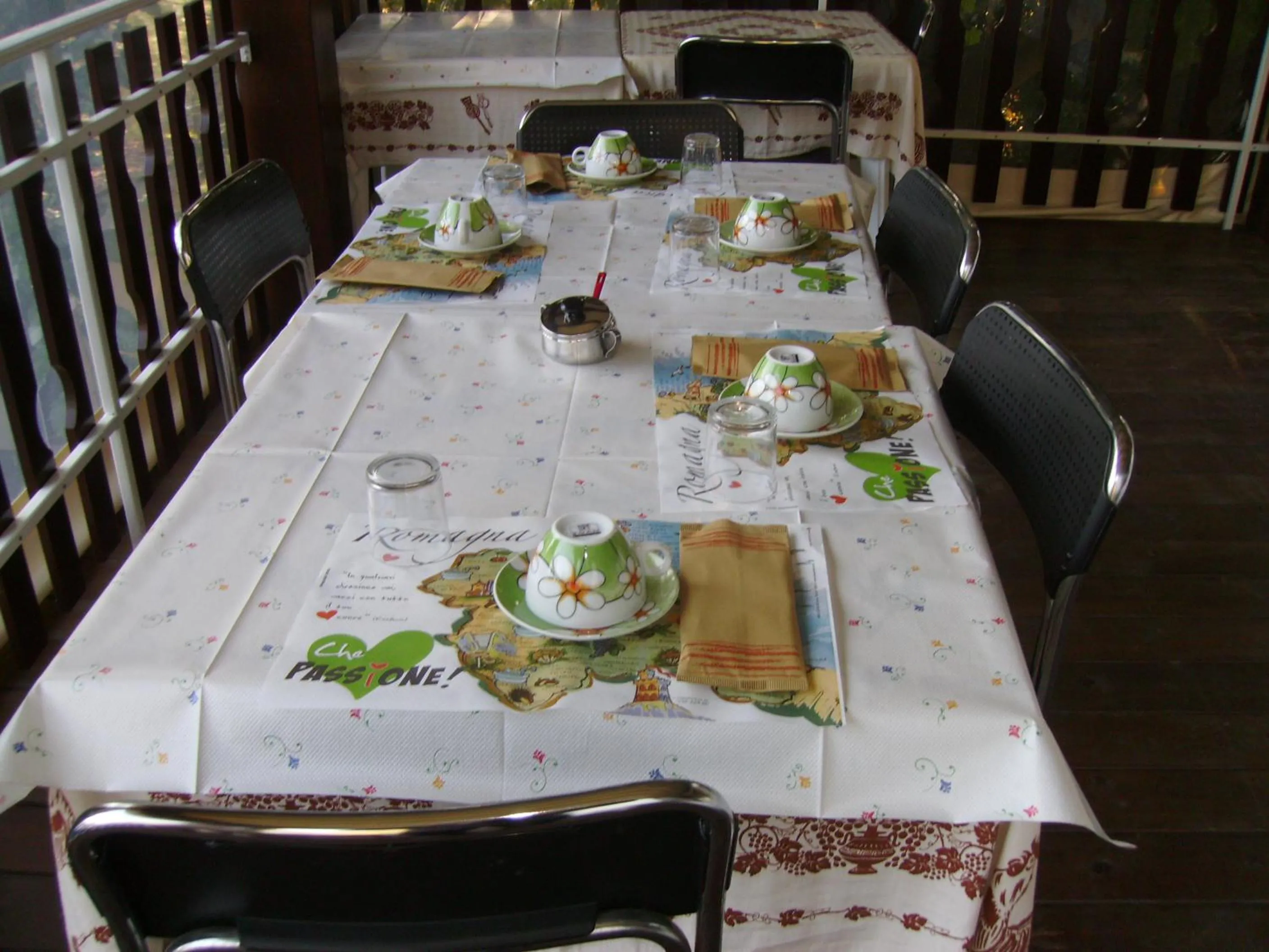 Restaurant/places to eat in Il Prato