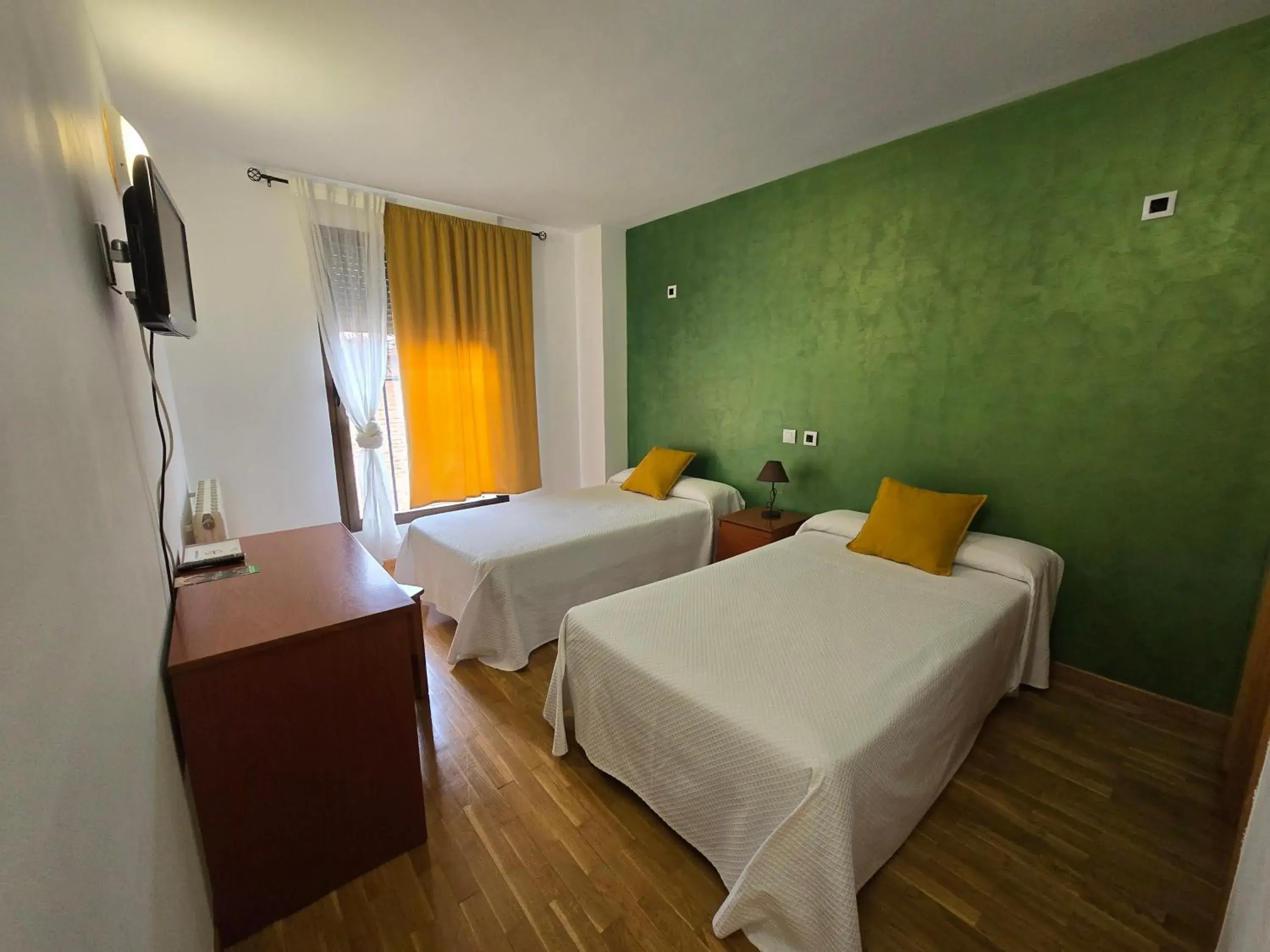 Twin Room in Hotel Villa De Lerma Twin Room in Hotel Villa De Lerma