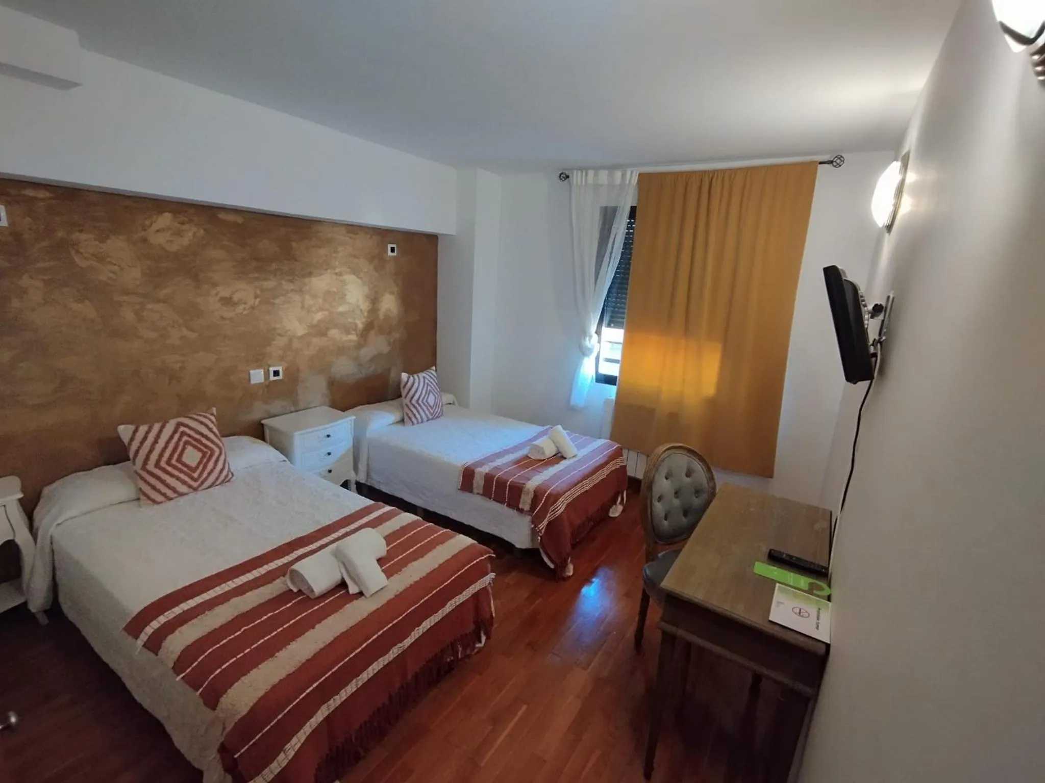 Bed in Hotel Villa De Lerma