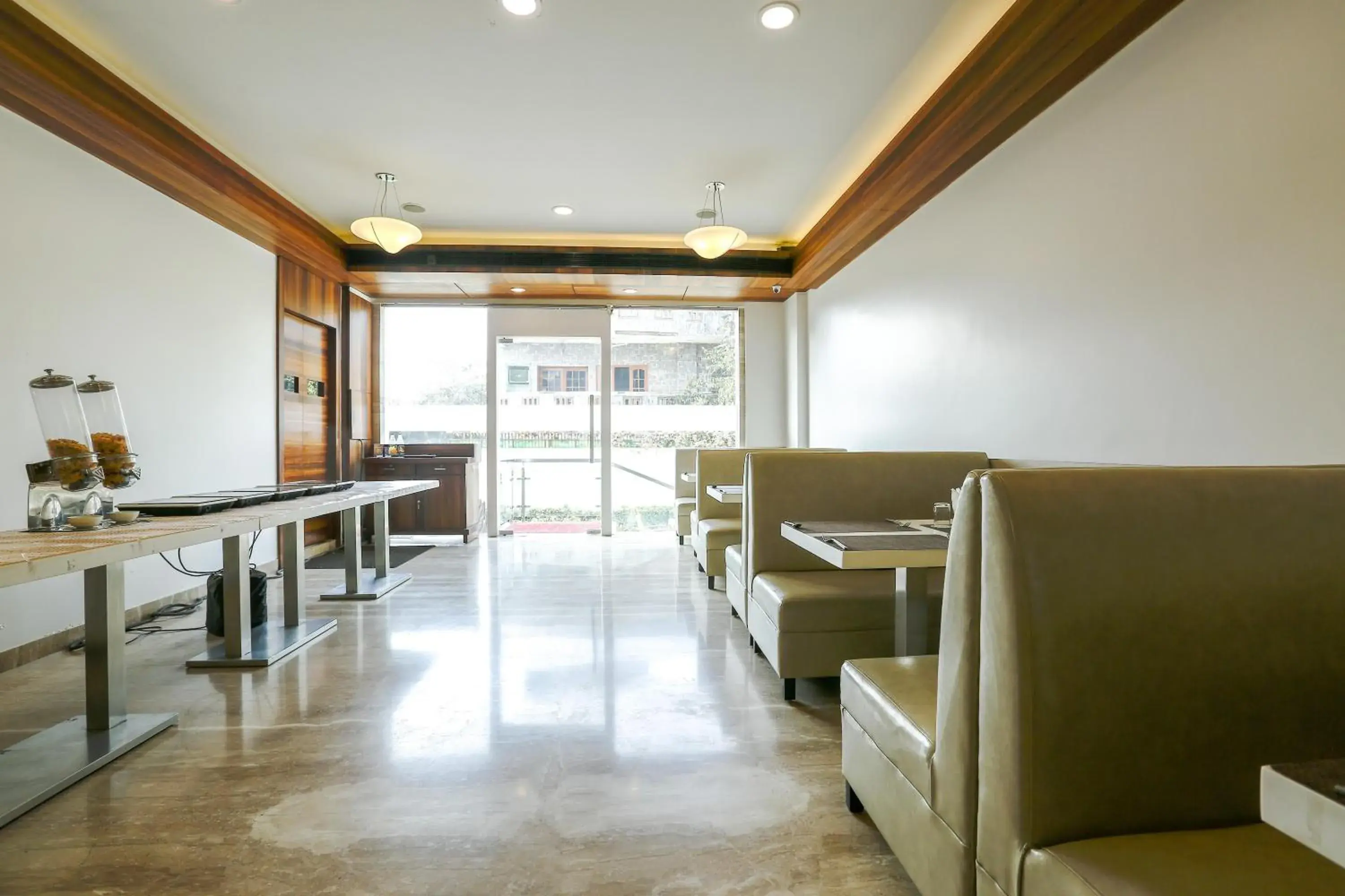 Restaurant/places to eat in Treebo Premium Eden Residency Near Sec 29 Restaurant/places to eat in Treebo Premium Eden Residency Near Sec 29