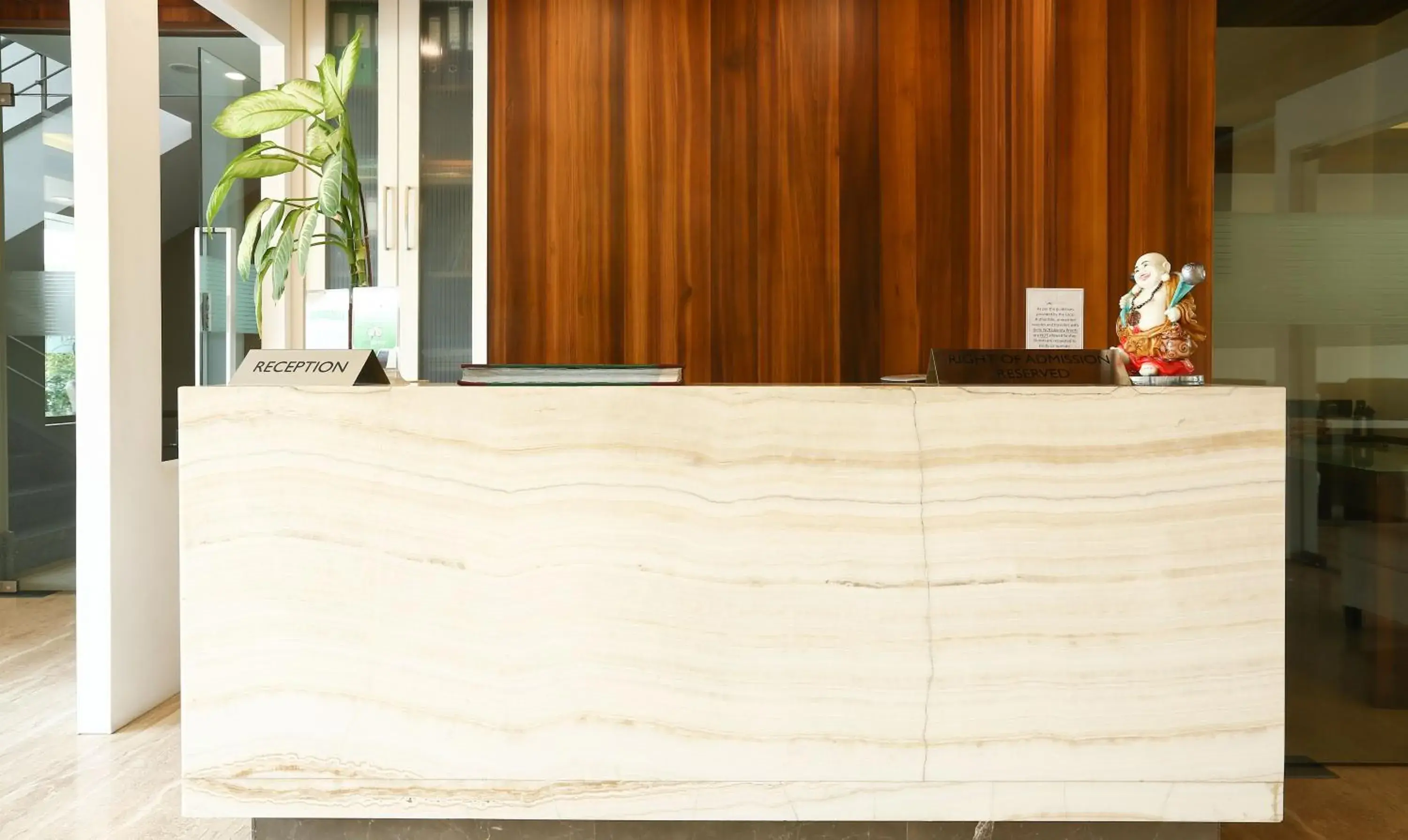 Lobby or reception in Treebo Premium Eden Residency Near Sec 29 Lobby or reception in Treebo Premium Eden Residency Near Sec 29