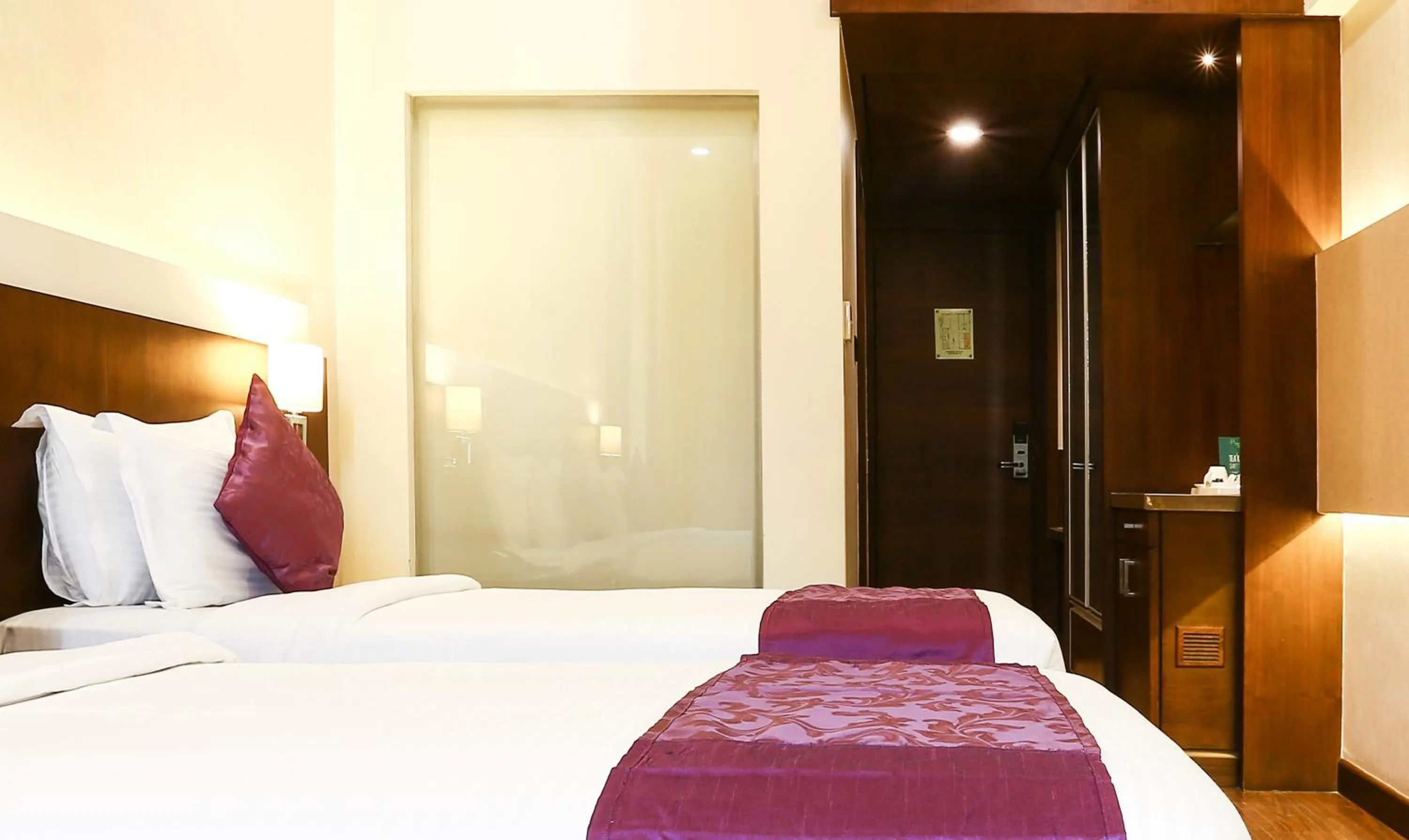 Bedroom, Bed in Treebo Premium Eden Residency Near Sec 29