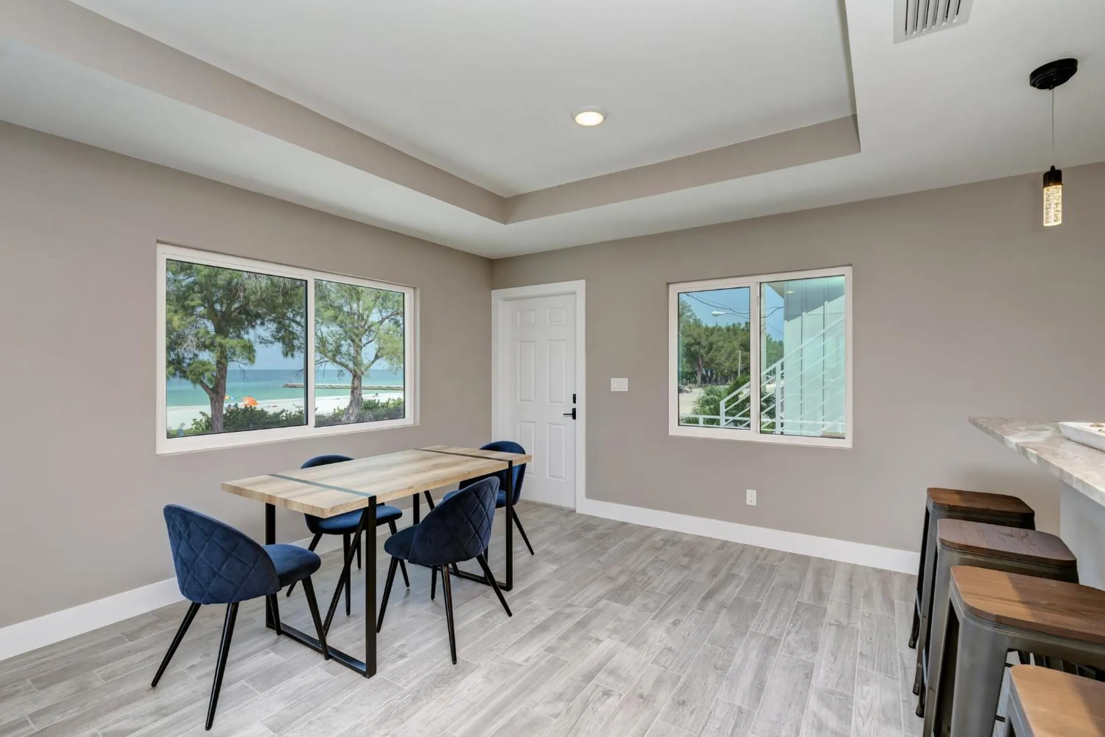 Property building in Ami Gulf Lookout-Views Of The Gulf From Every Room-Rooftop Terrace