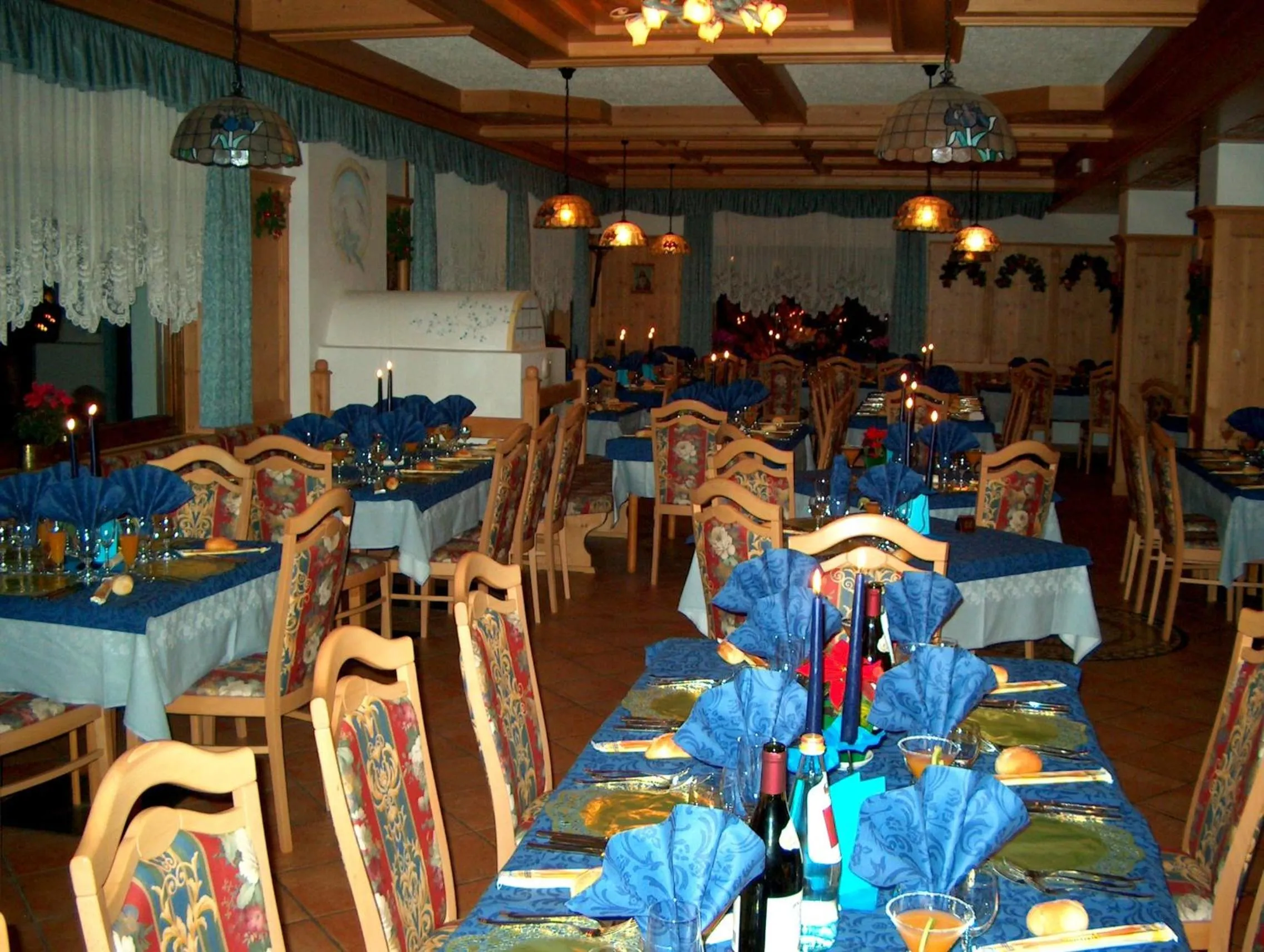 Restaurant/places to eat in Hotel Rosalpina