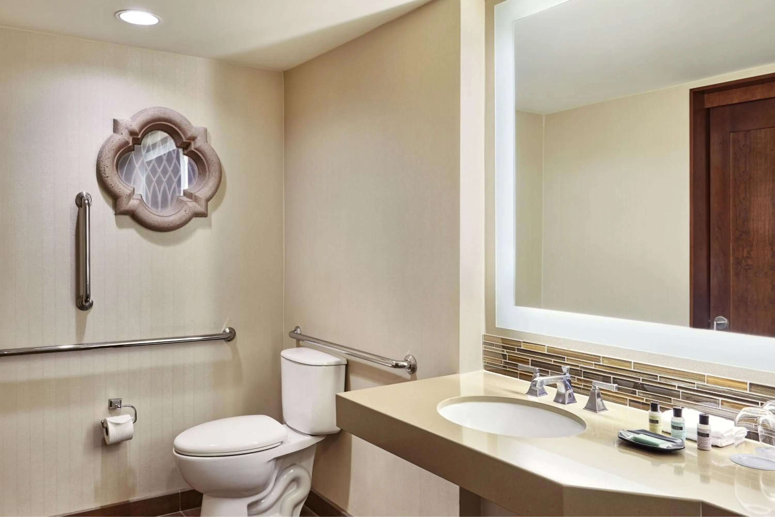 Bathroom in The Westin La Paloma Resort & Spa