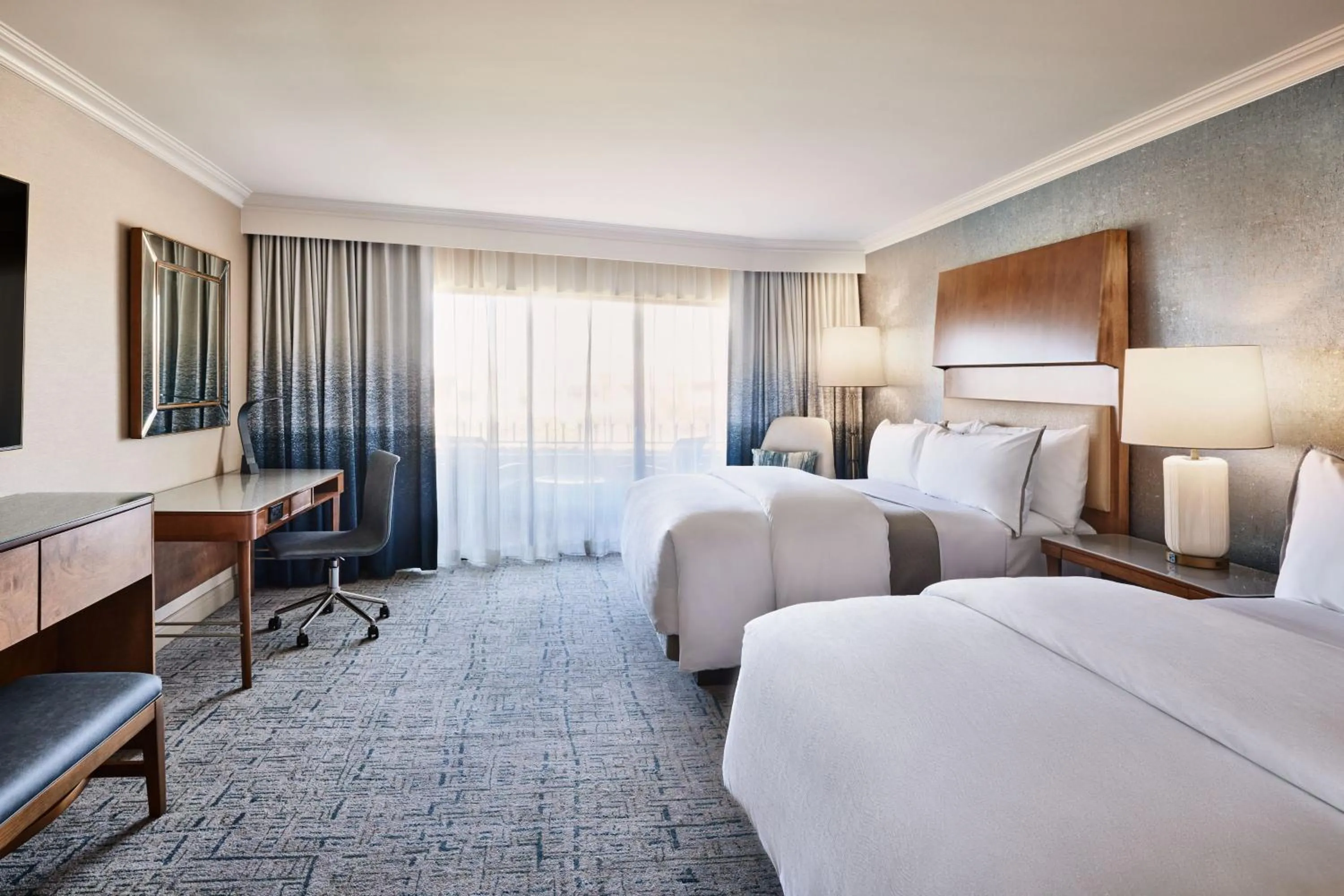 Photo of the whole room, Bed in The Westin La Paloma Resort & Spa