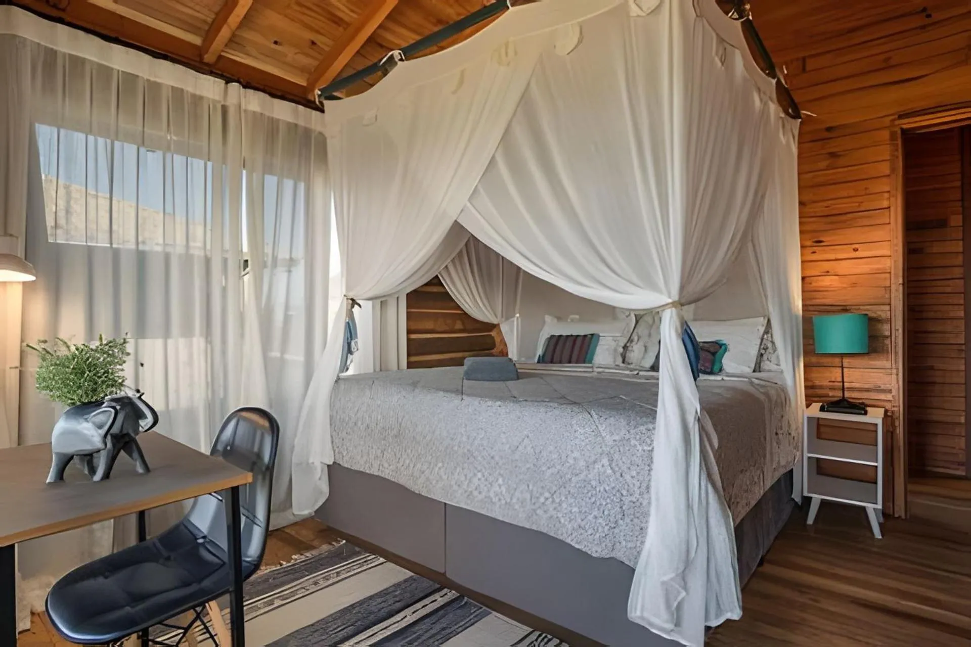 Bedroom, Bed in Villa Sayuri