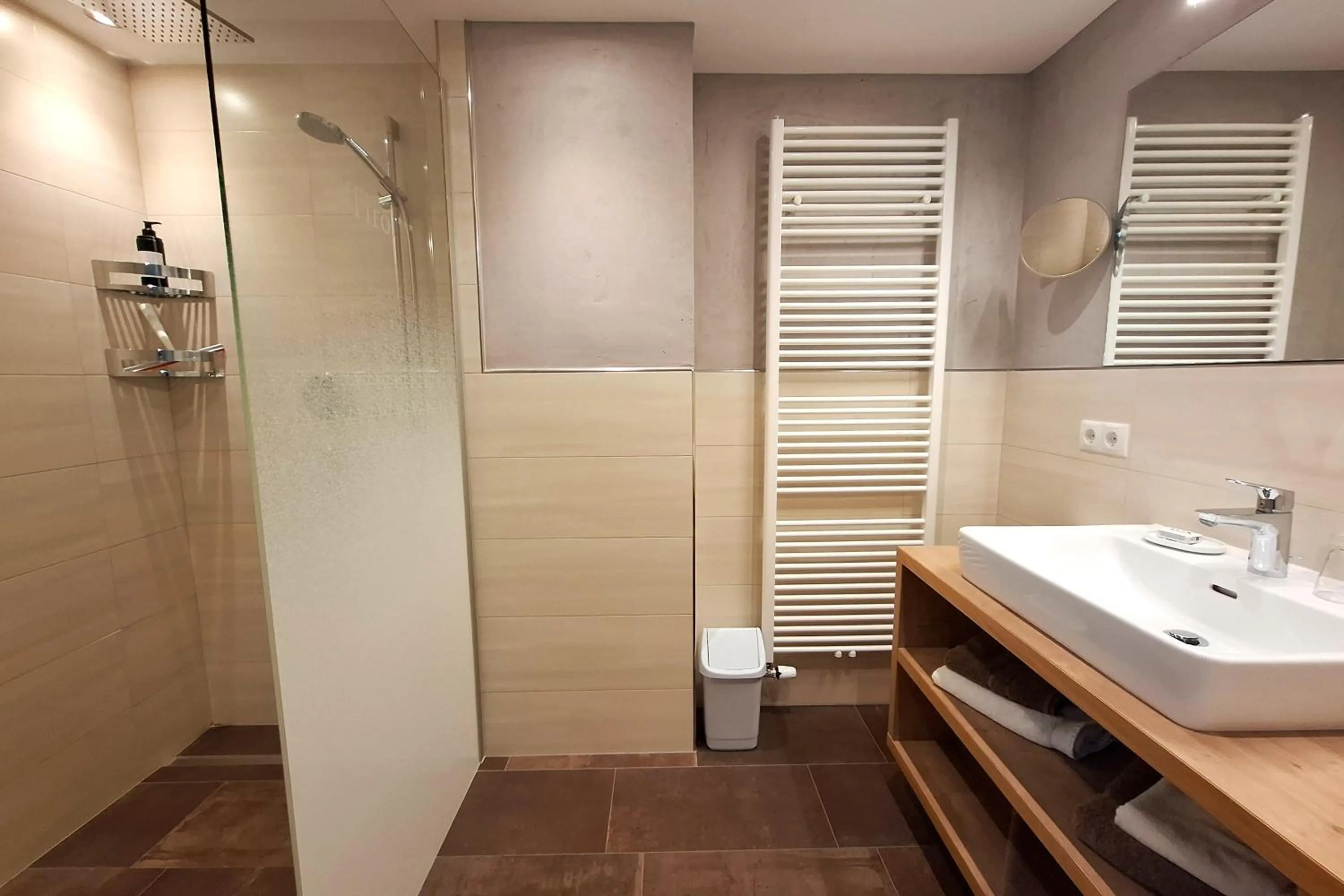 Bathroom in Haus Tirol