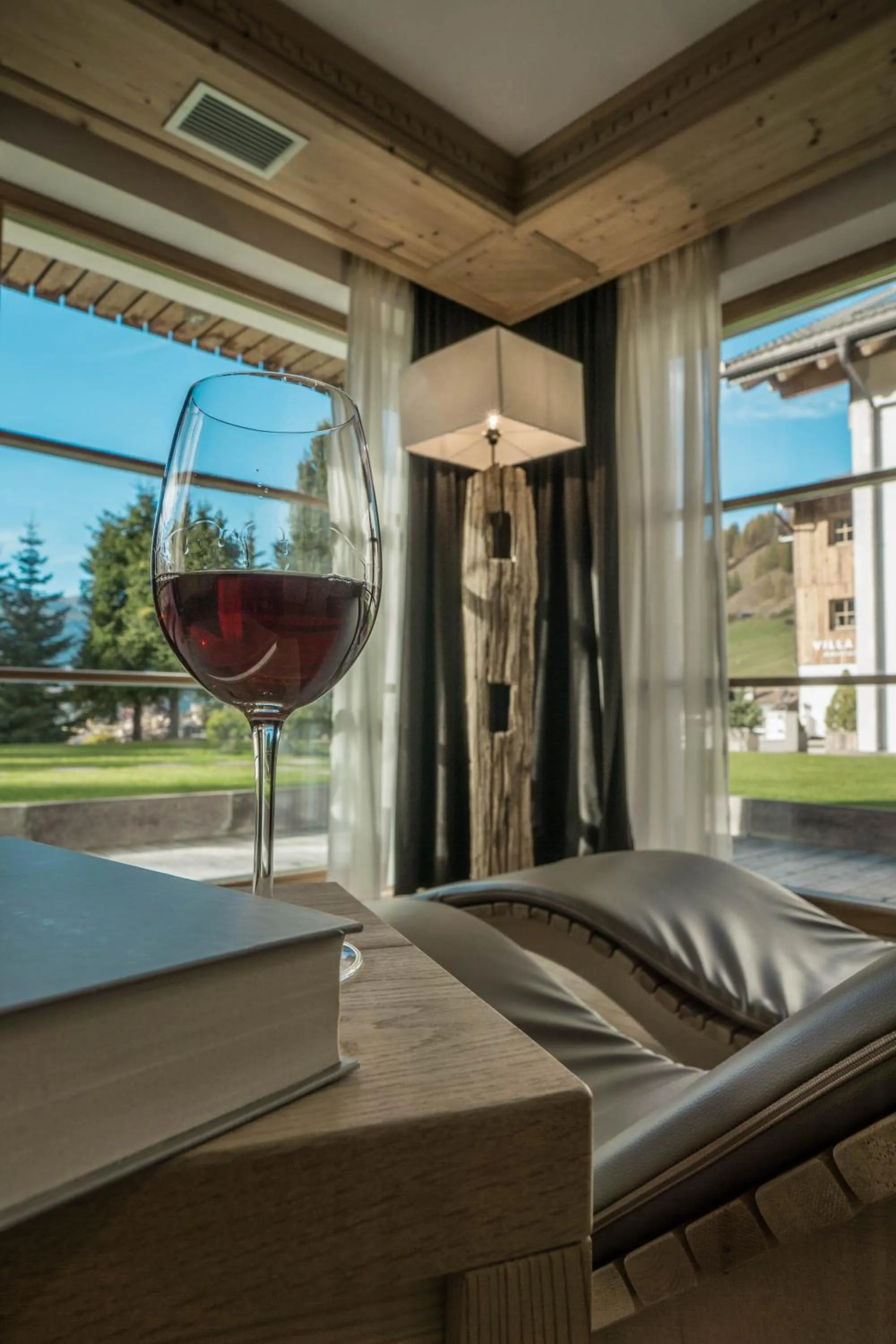 Drinks in Villa Flora Mountain Lodges