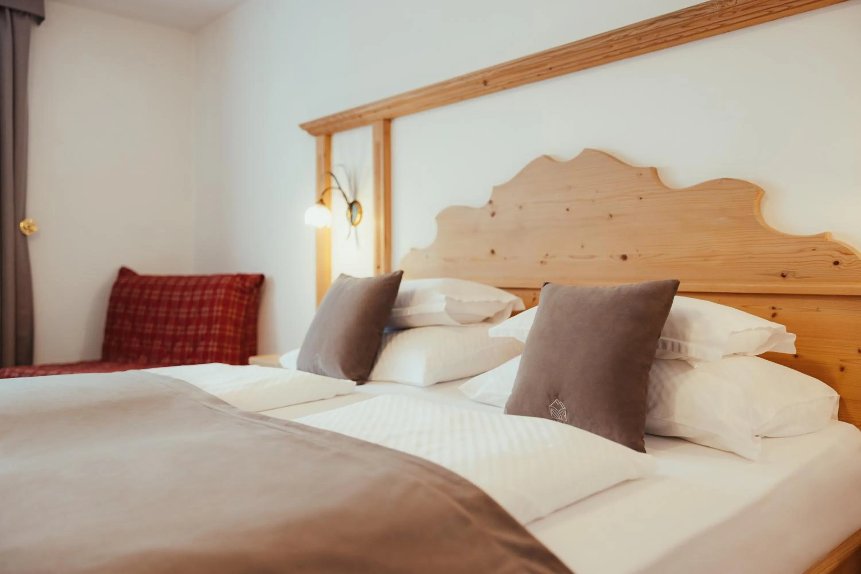 Bedroom, Bed in Villa Flora Mountain Lodges