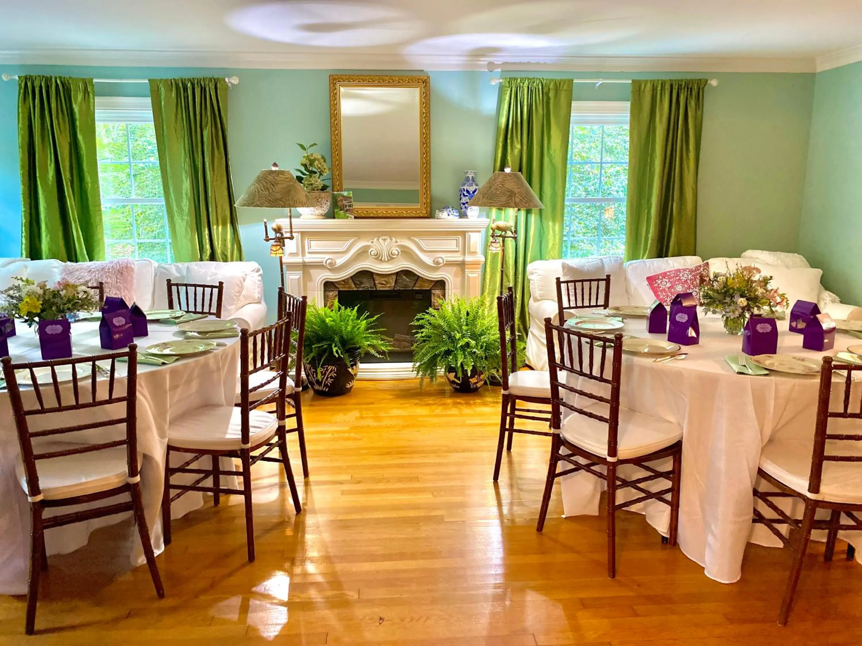 wedding in Colonial Gardens B & B