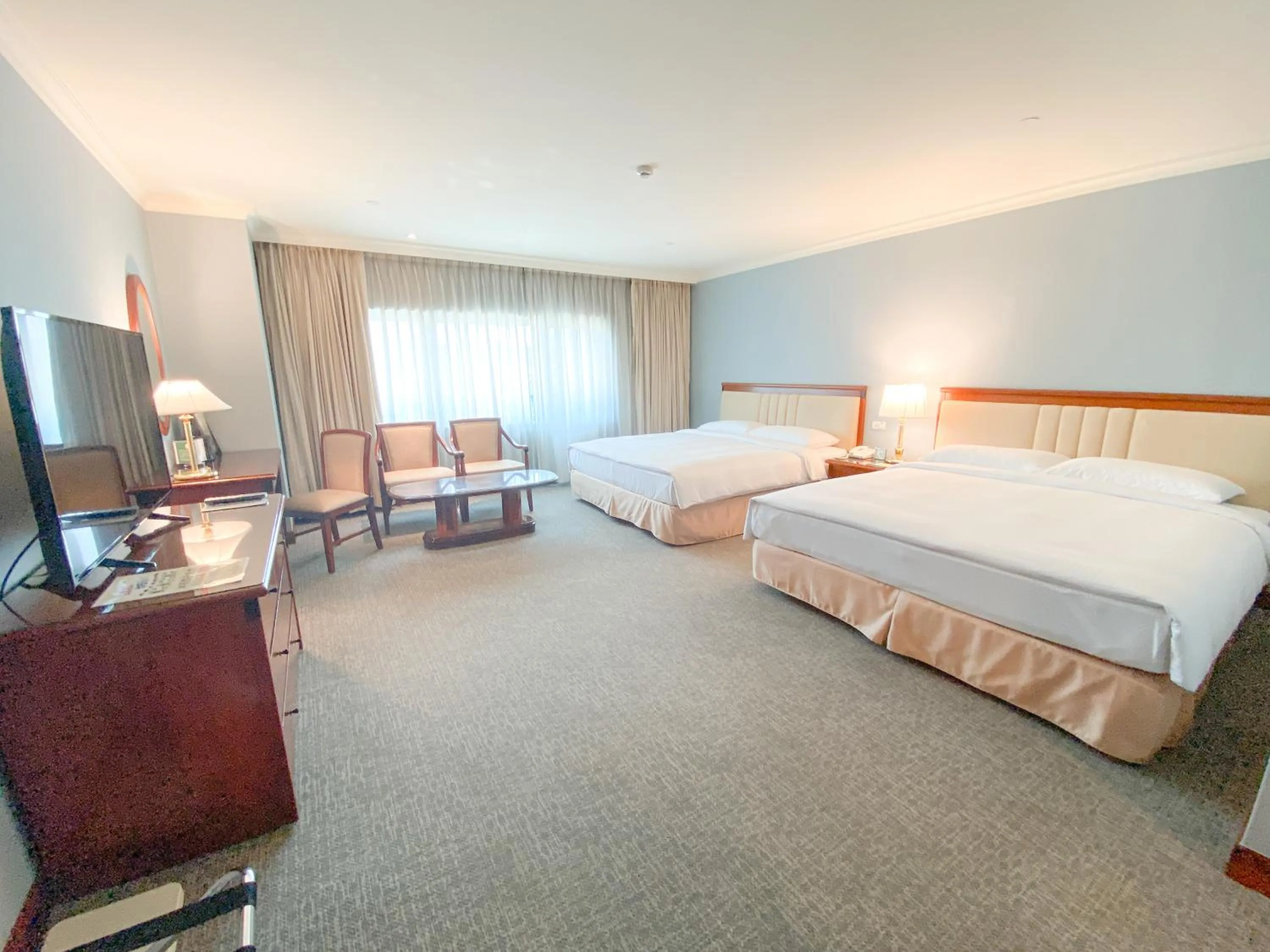 Bed in Evergreen Laurel Hotel - Keelung
