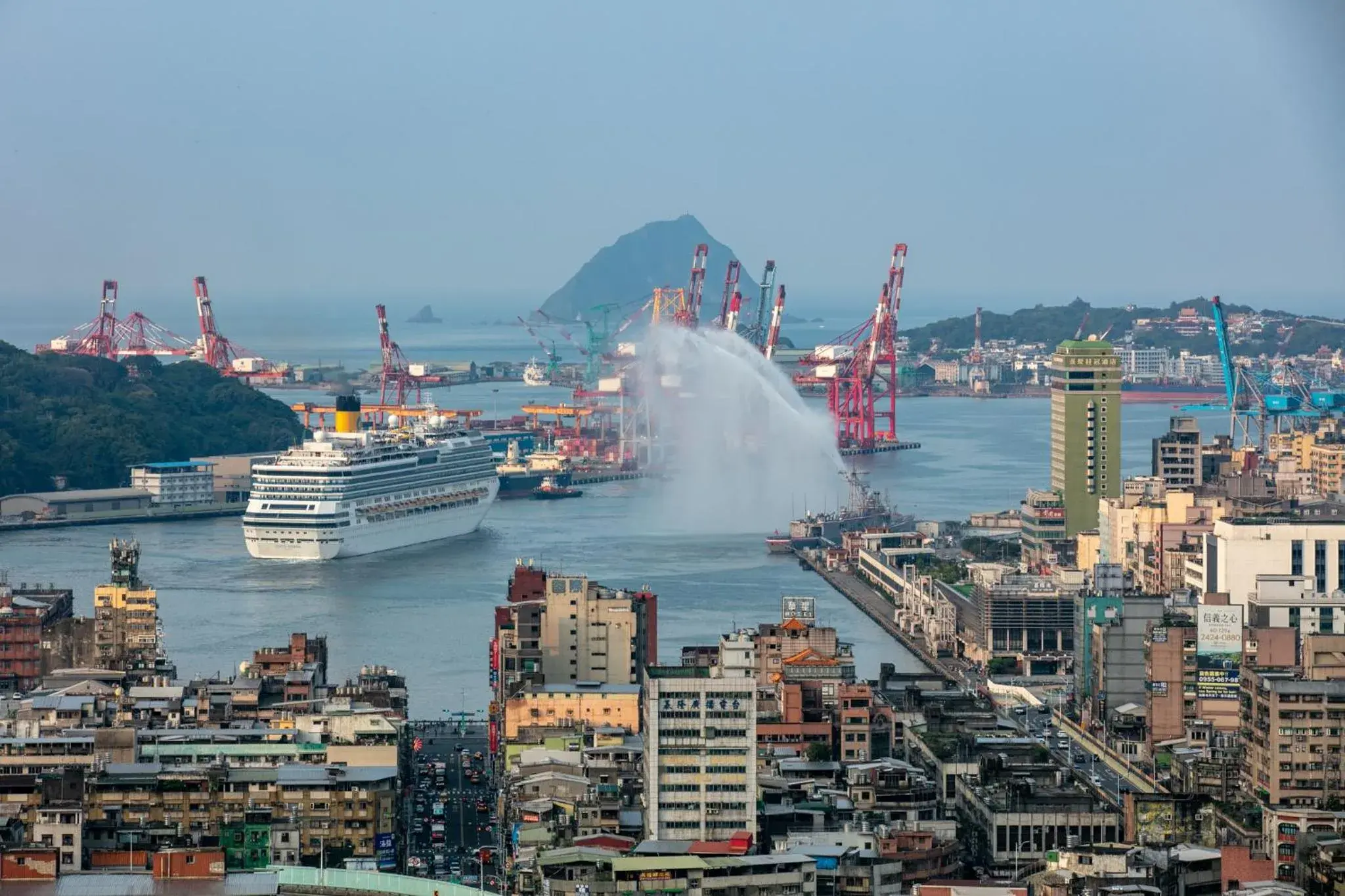 Property building in Evergreen Laurel Hotel - Keelung Property building in Evergreen Laurel Hotel - Keelung
