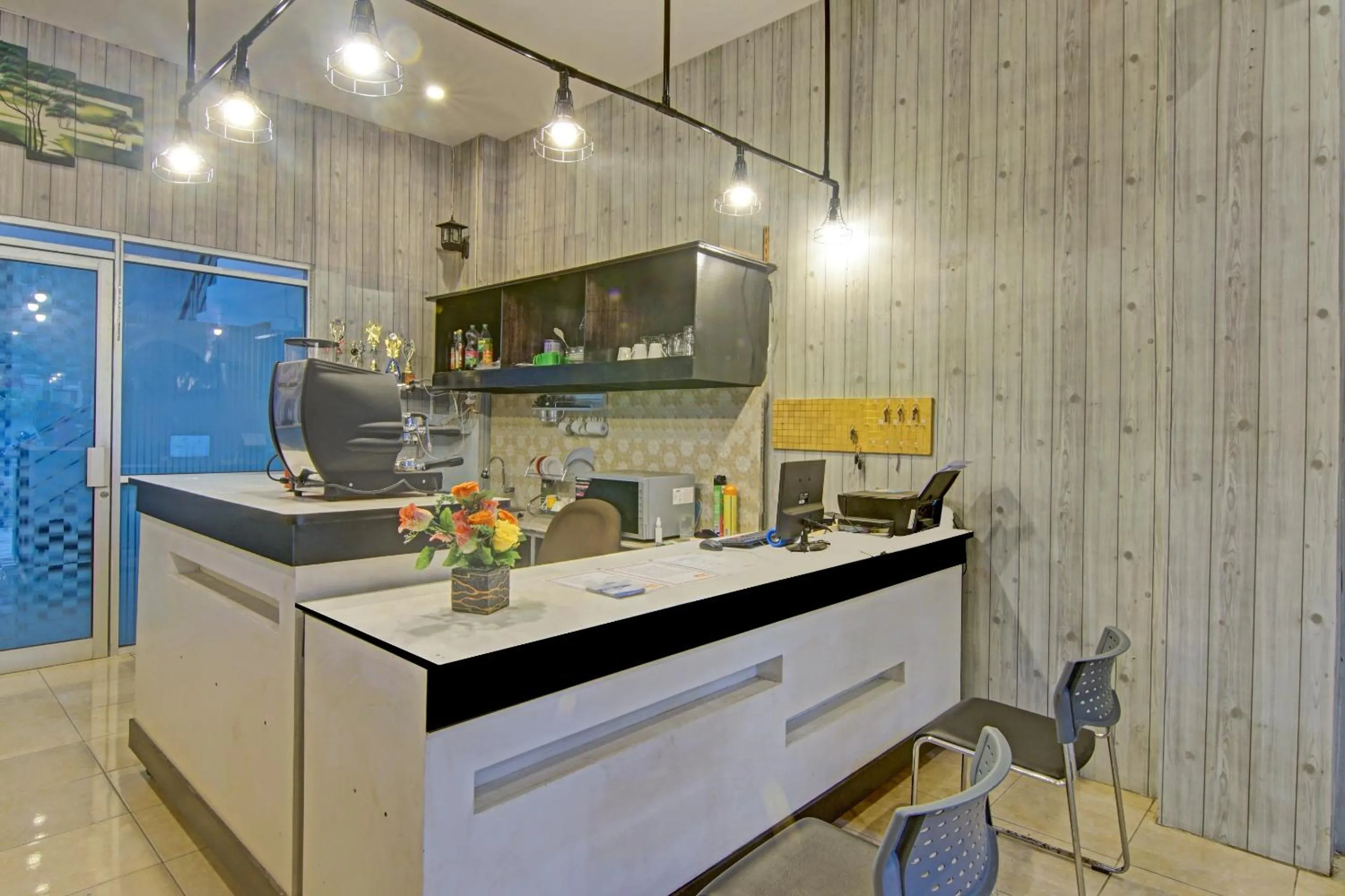 Lobby or reception in OYO 90615 Jojo Homestay