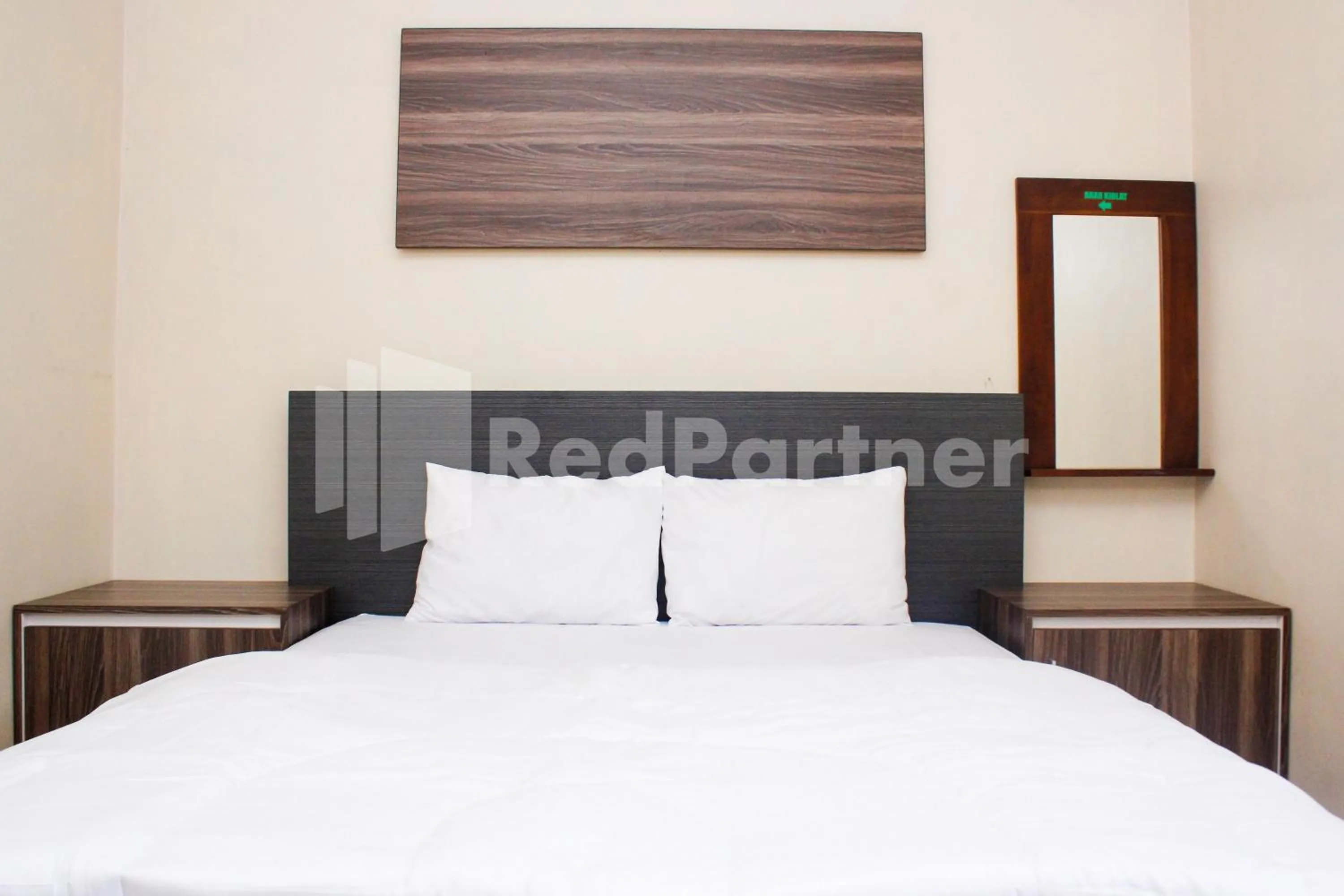 Bed in Hotel Baby Angel Dieng Mitra RedDoorz