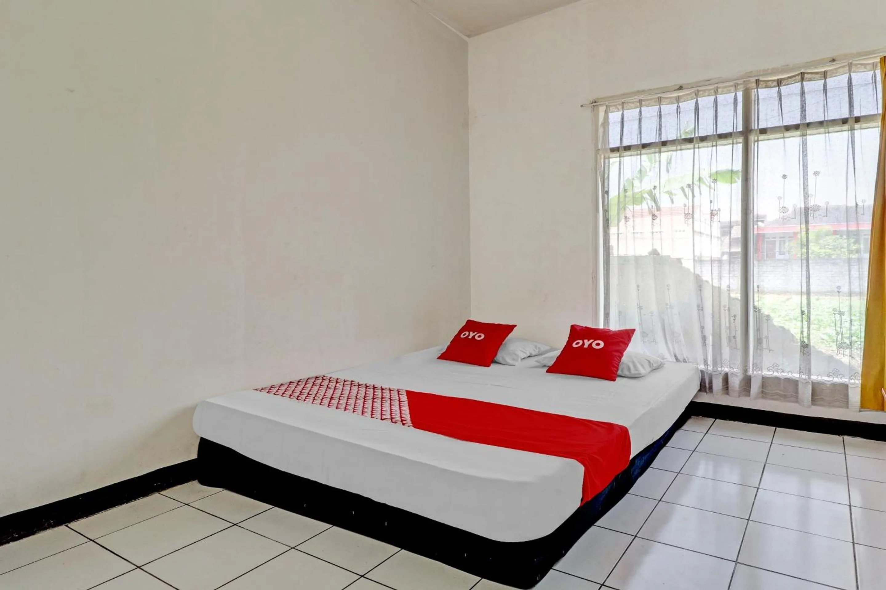 Bedroom, Bed in OYO 90621 Pondok 23