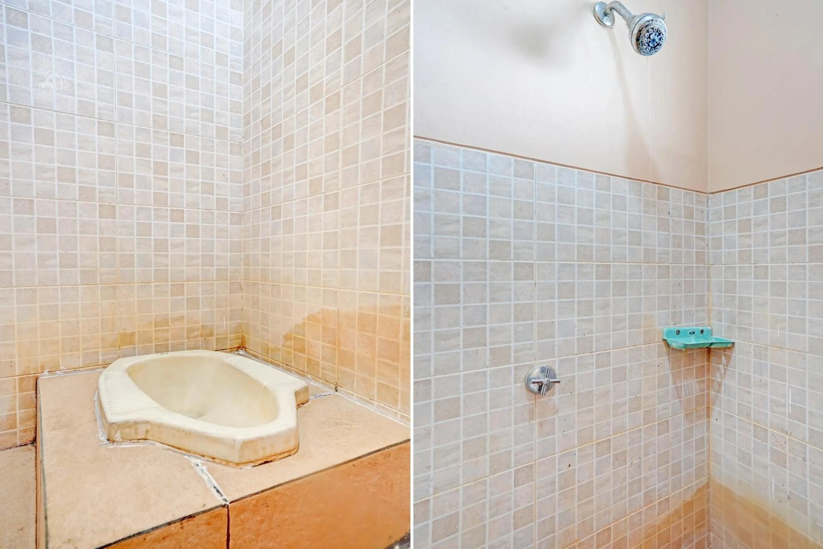 Bathroom in OYO 90622 Hotel Galaksi