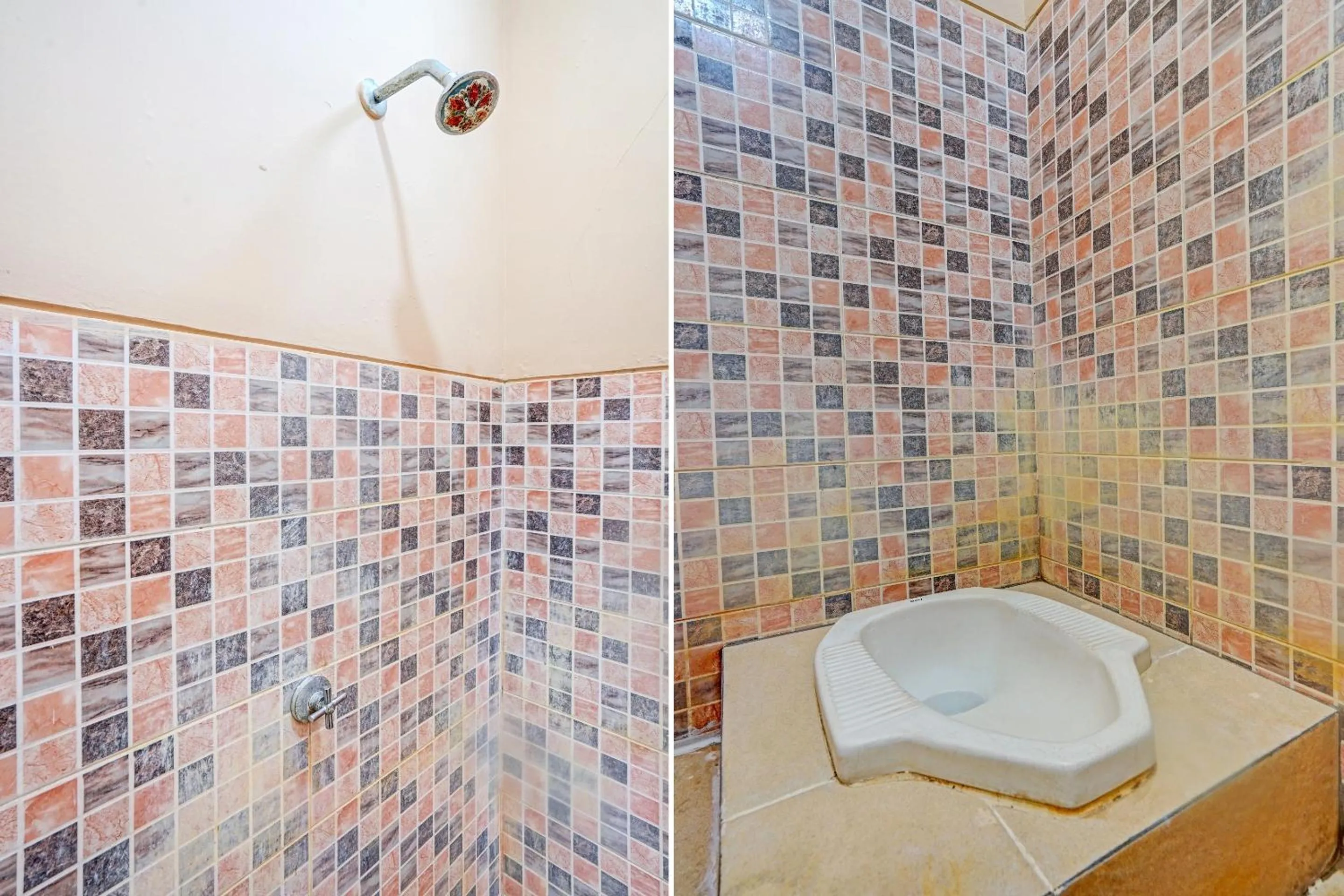 Bathroom in OYO 90622 Hotel Galaksi