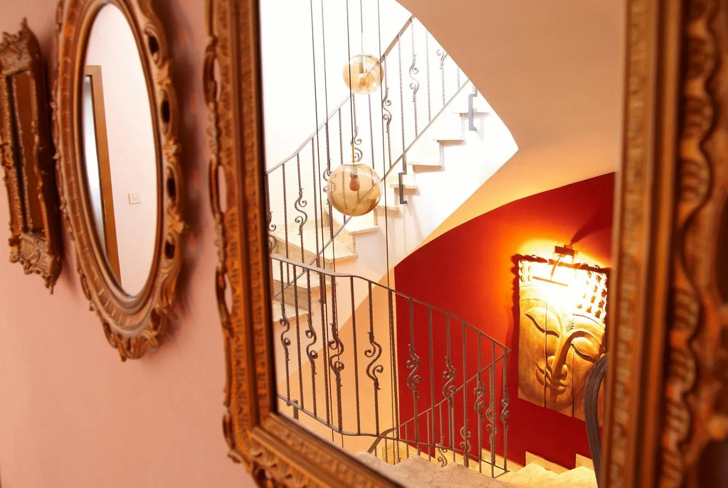 Decorative detail in Hotel Sonnenhof