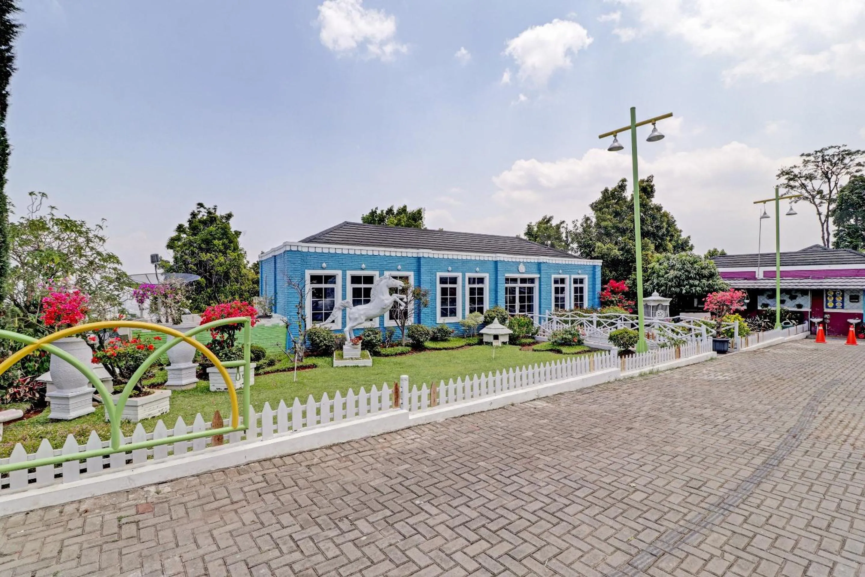 Property building in Collection O 90617 Rumah Oma Opa Syariah