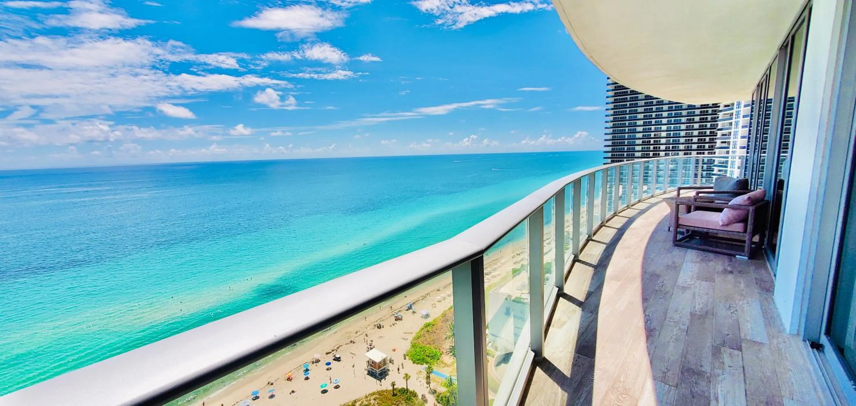 Balcony/Terrace in Million Dollar View at Hyde Resort And Residences