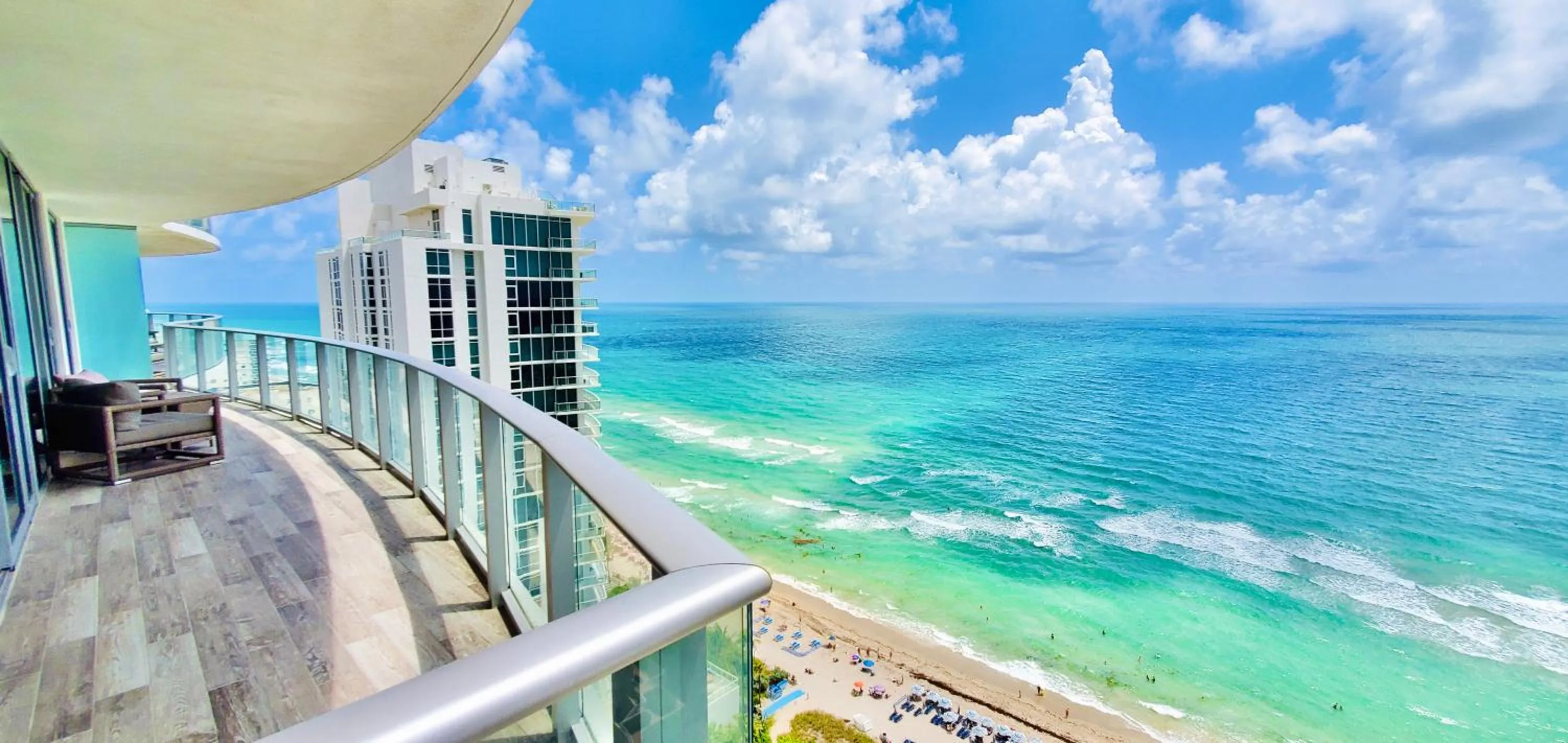 Balcony/Terrace in Million Dollar View at Hyde Resort And Residences