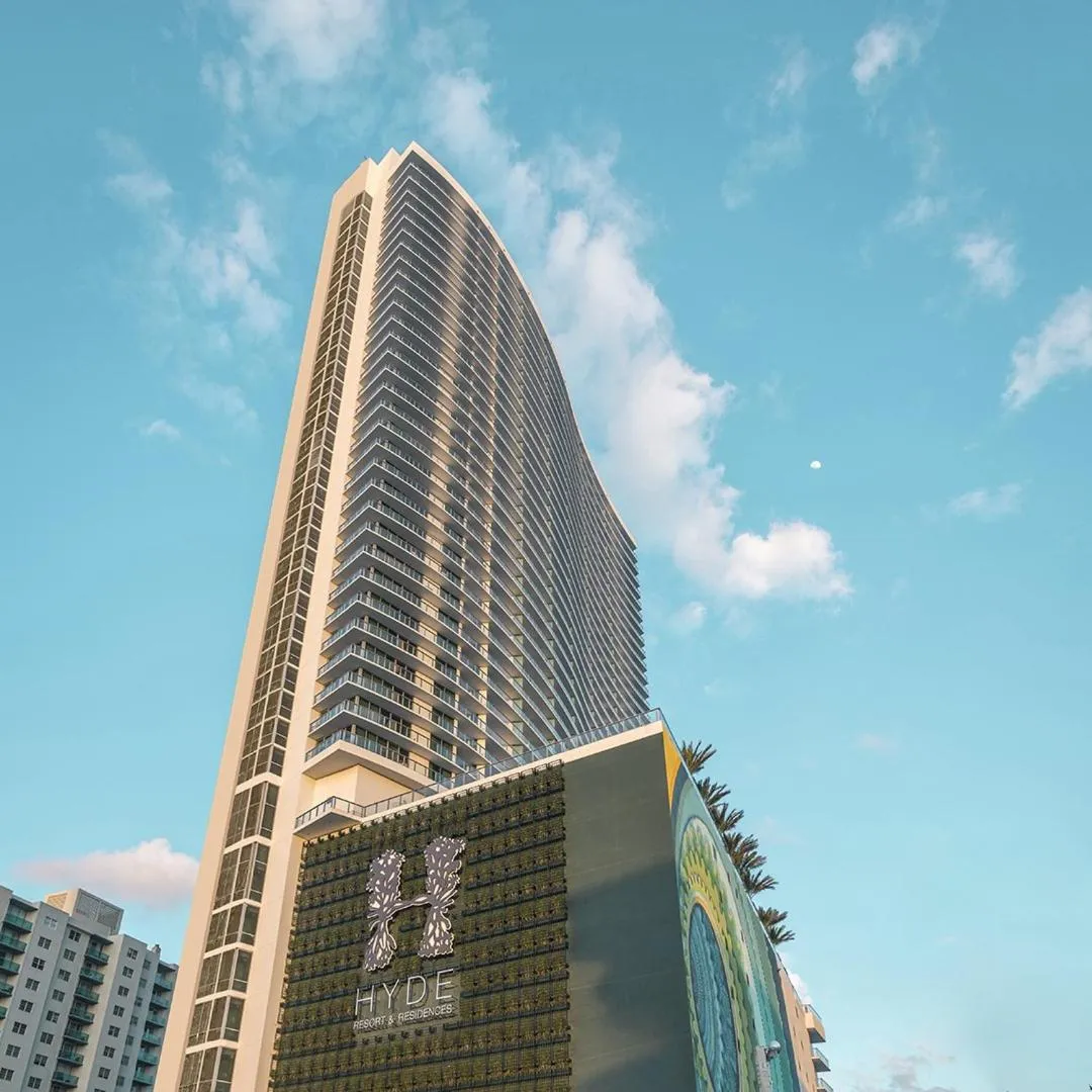 Property building in Million Dollar View at Hyde Resort And Residences