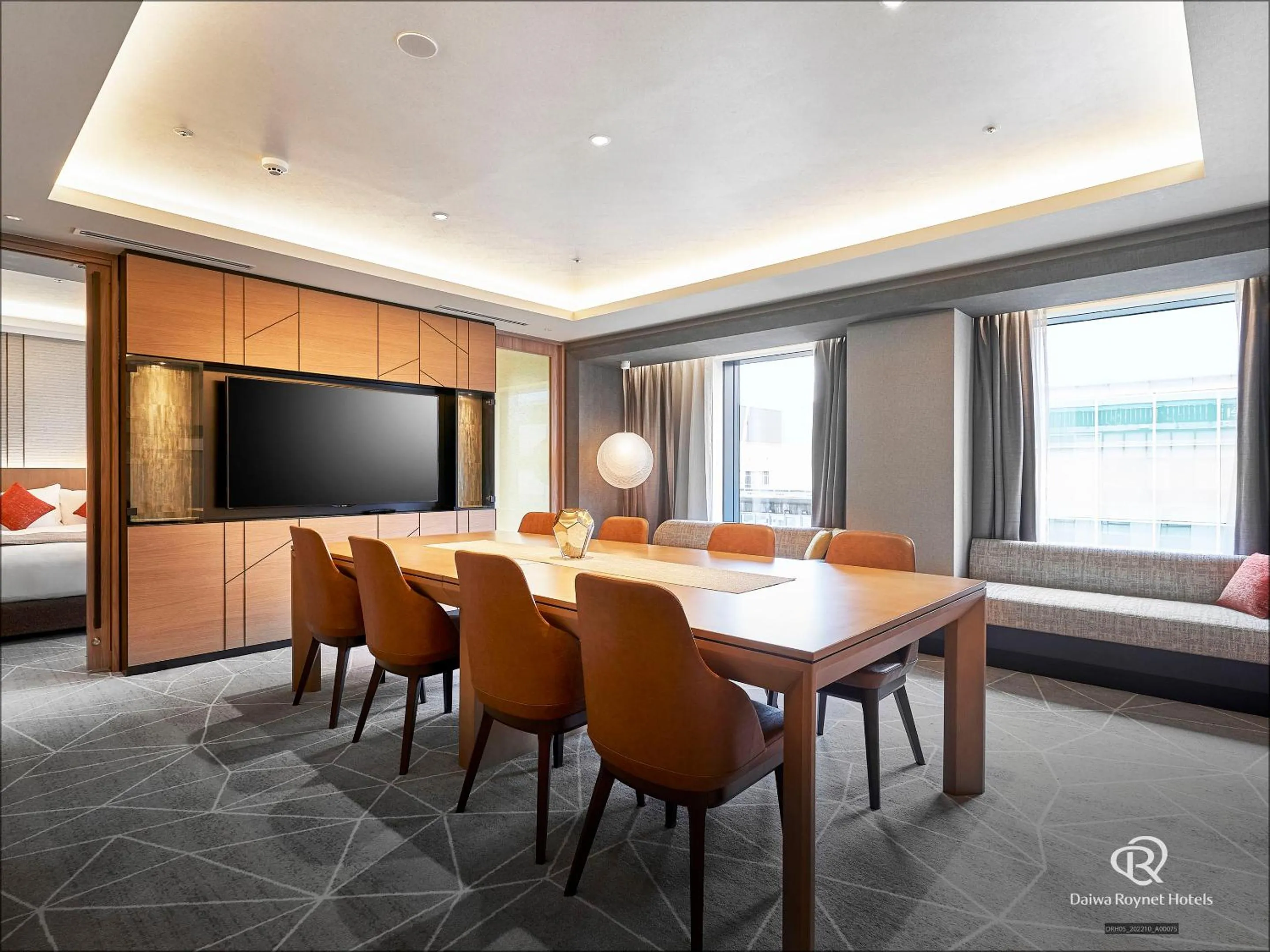 Living room in Daiwa Roynet Hotel Osaka Sakaisuji Honmachi PREMIER