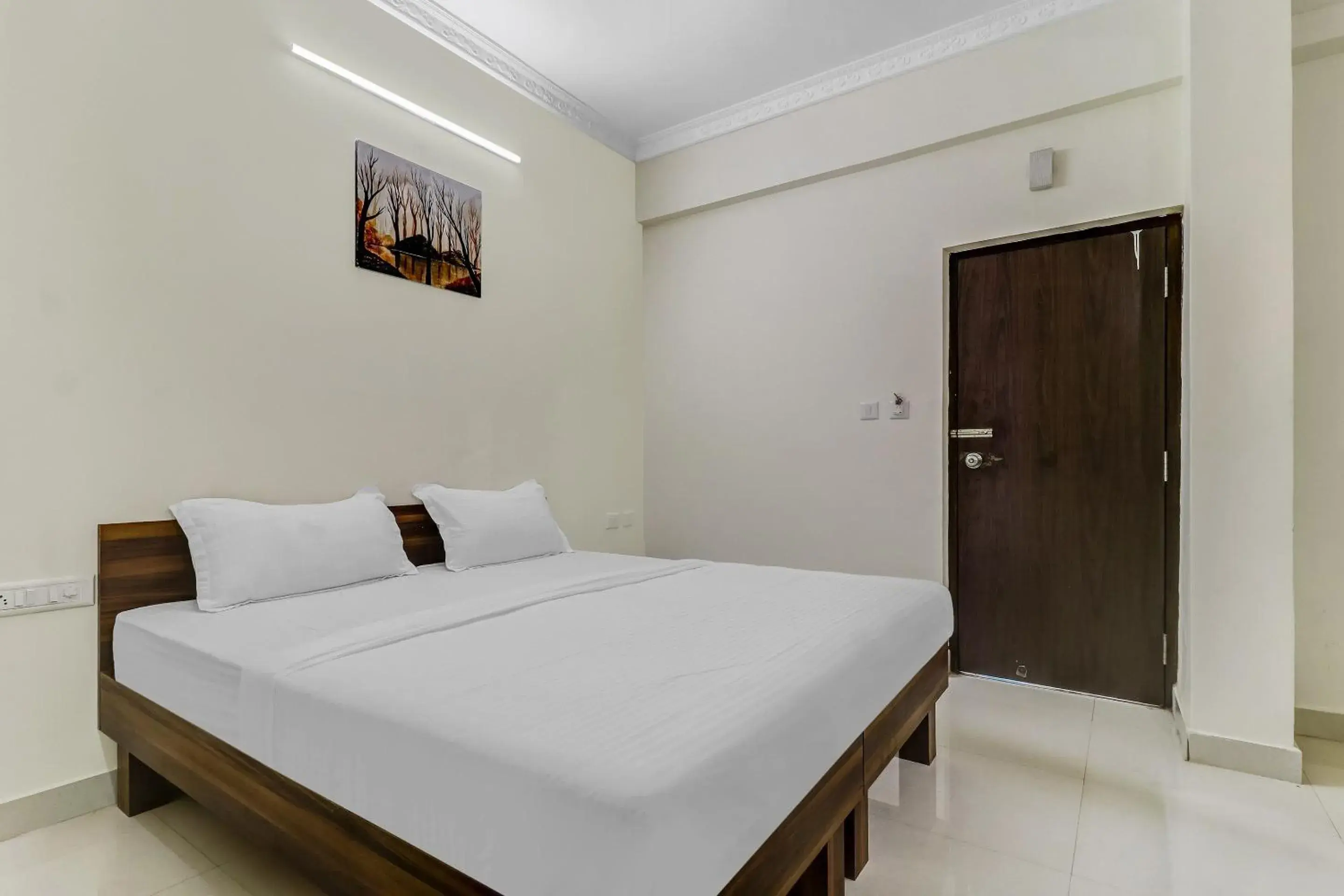 Bedroom, Bed in Capital O Safari Rooms Near Snow City Bedroom, Bed in Capital O Safari Rooms Near Snow City