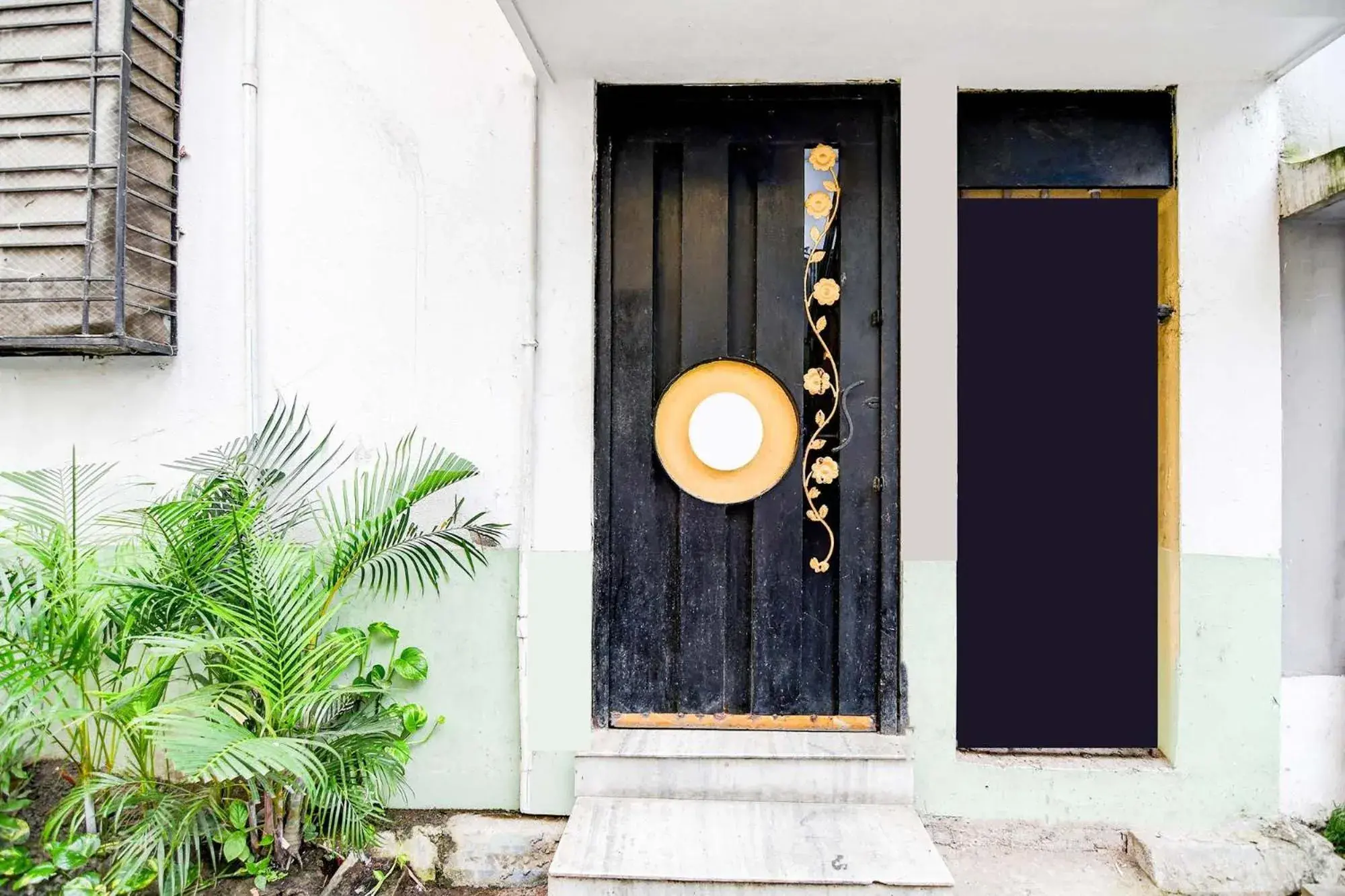 Facade/entrance in Via Ankita Facade/entrance in Via Ankita