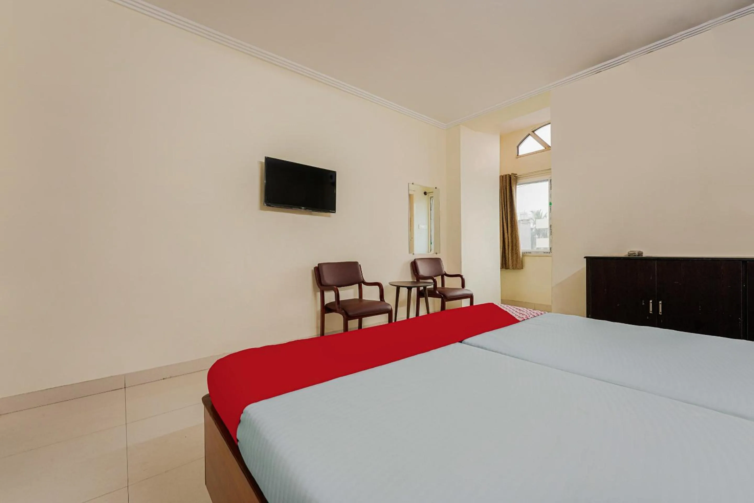 Bedroom, Bed in Hotel O SRIDEVI GRAND