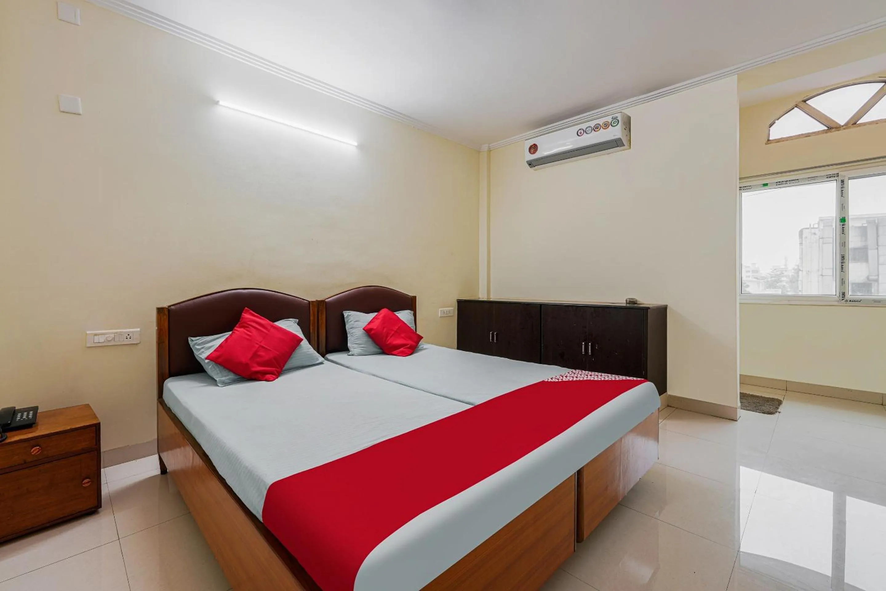 Bedroom, Bed in Hotel O SRIDEVI GRAND