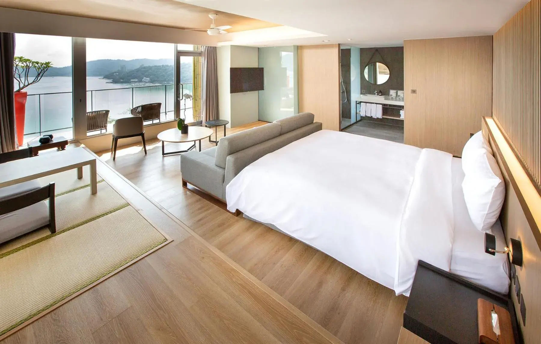 Bed in Hotelday Sun Moon Lake Bed in Hotelday Sun Moon Lake