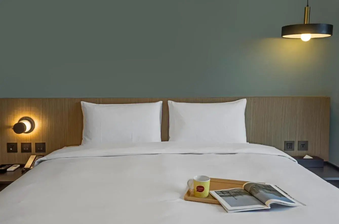 Bed in Hotelday Sun Moon Lake Bed in Hotelday Sun Moon Lake