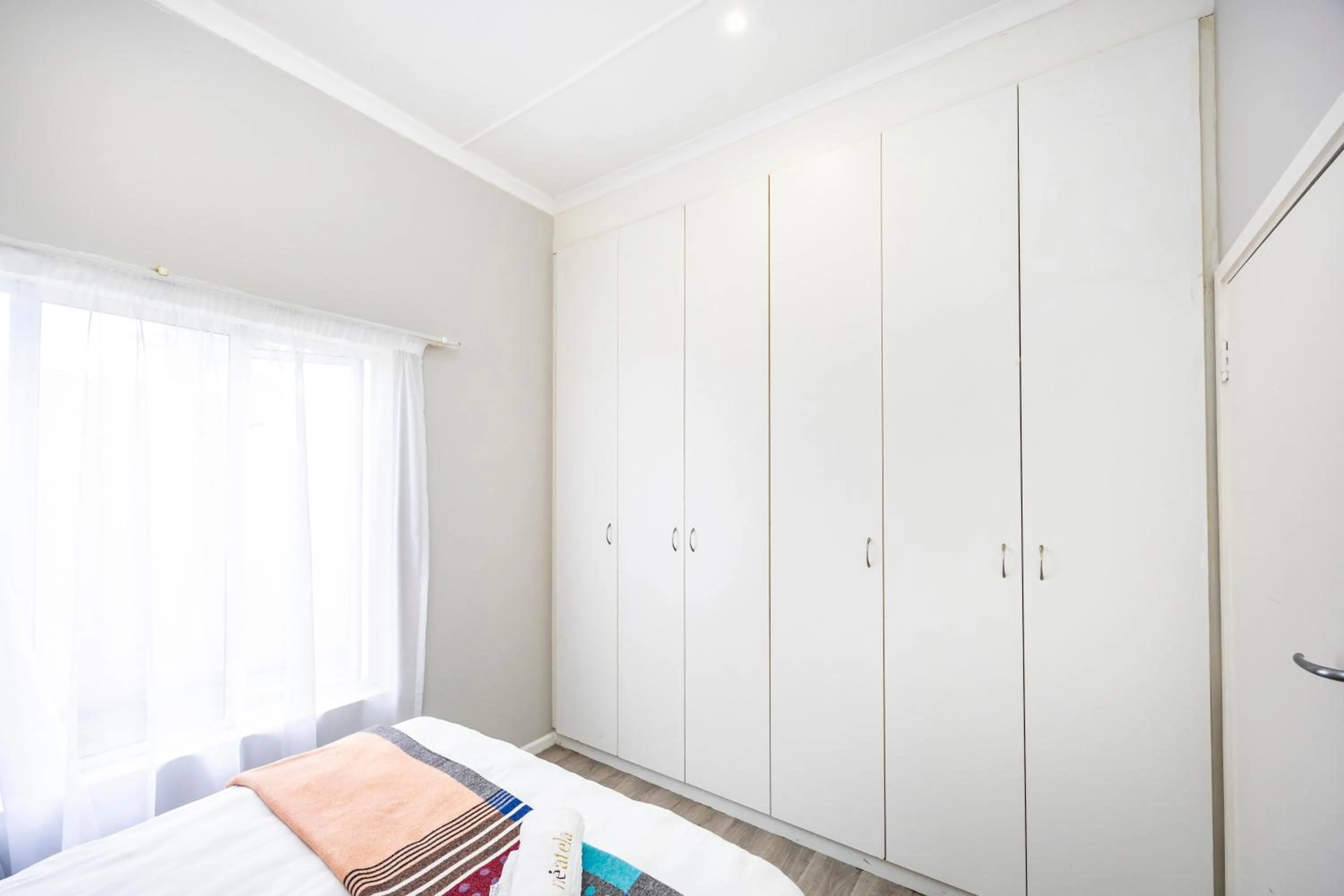 Bed in Modern Executive Unit